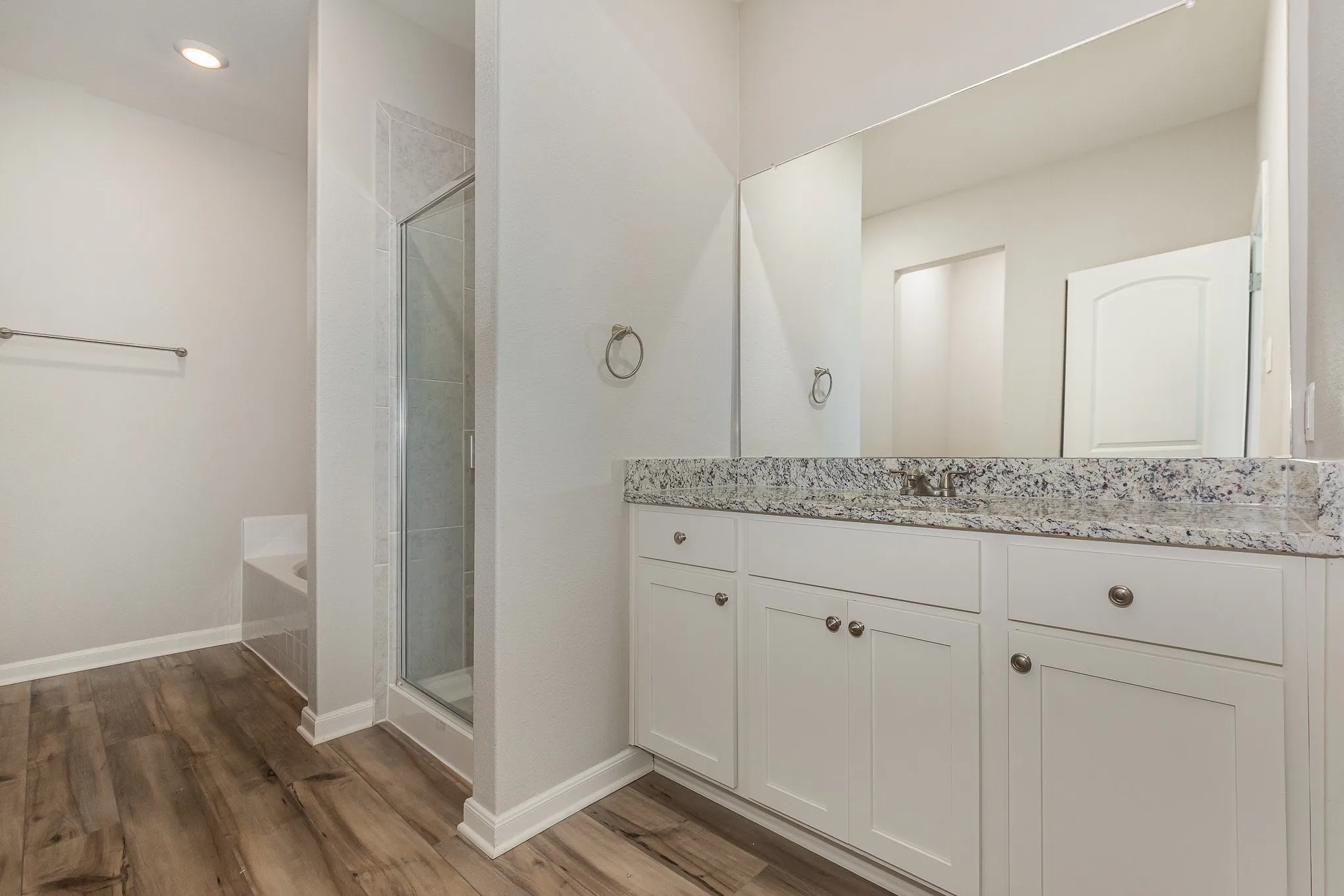 Single Family Residence For Sale in Collin County , 2117 Jeanine Drive, Anna, Texas 75409, 5 Bedroom, 3 Bathroom, 2 Garage spaces, 2,703 Sqft, built in 2022, mls#21353709, Real Estate Agent in Anna, Homes For Sale in Collin county, Homes For Sale in Anna, Realtor in Anna Texas, Real Estate Brokerage Independent Realty Texas, Luminita Cordes Realtor