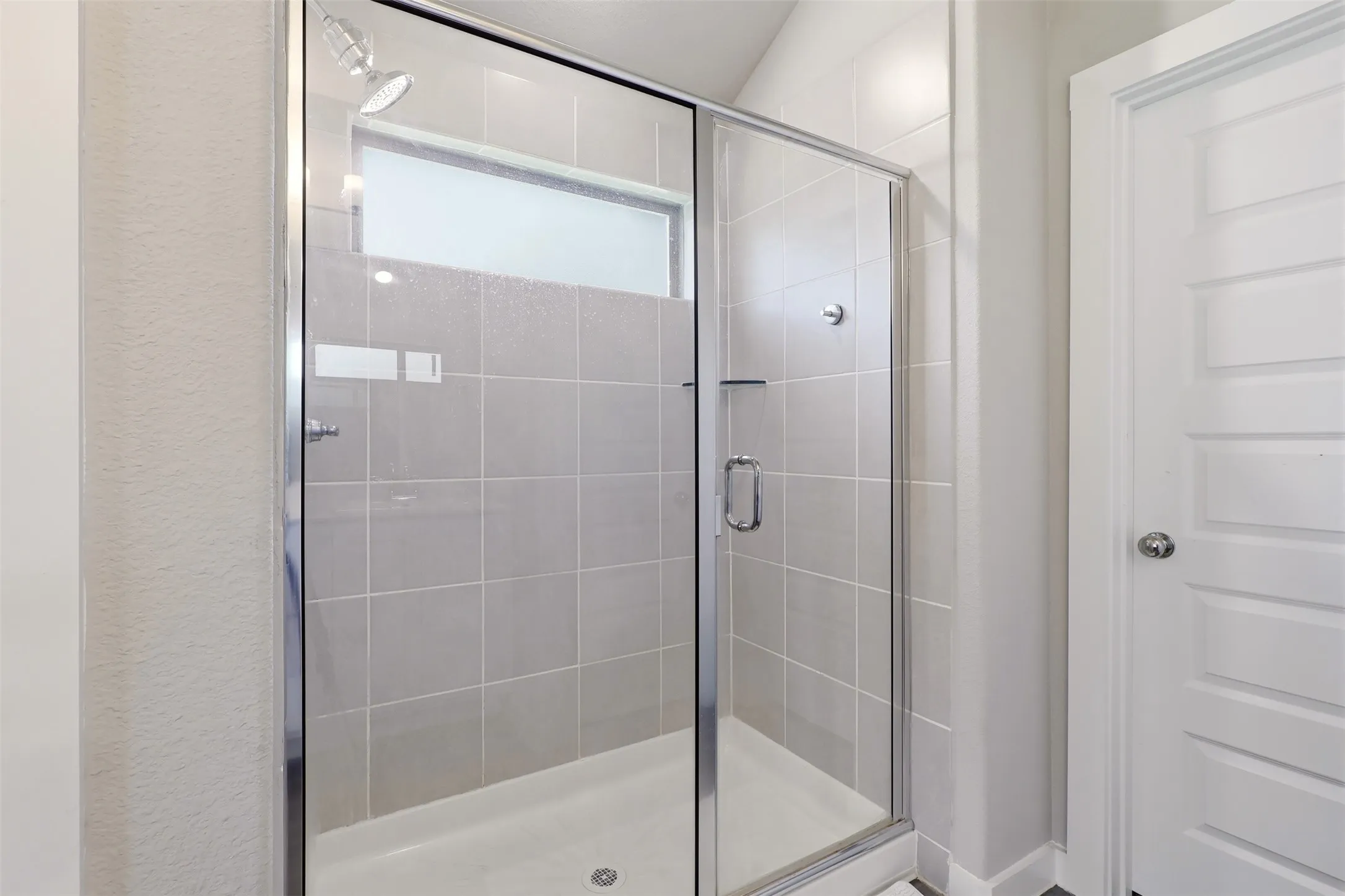 Single Family Residence For Sale in Collin County , 2513 Moser Lane, Royse City, Texas 75189, 4 Bedroom, 3 Bathroom, 2 Garage spaces, 2,174 Sqft, built in 2021, mls#21342367, Real Estate Agent in Royse City, Homes For Sale in Collin county, Homes For Sale in Royse City, Realtor in Royse City Texas, Real Estate Brokerage Independent Realty Texas, Luminita Cordes Realtor