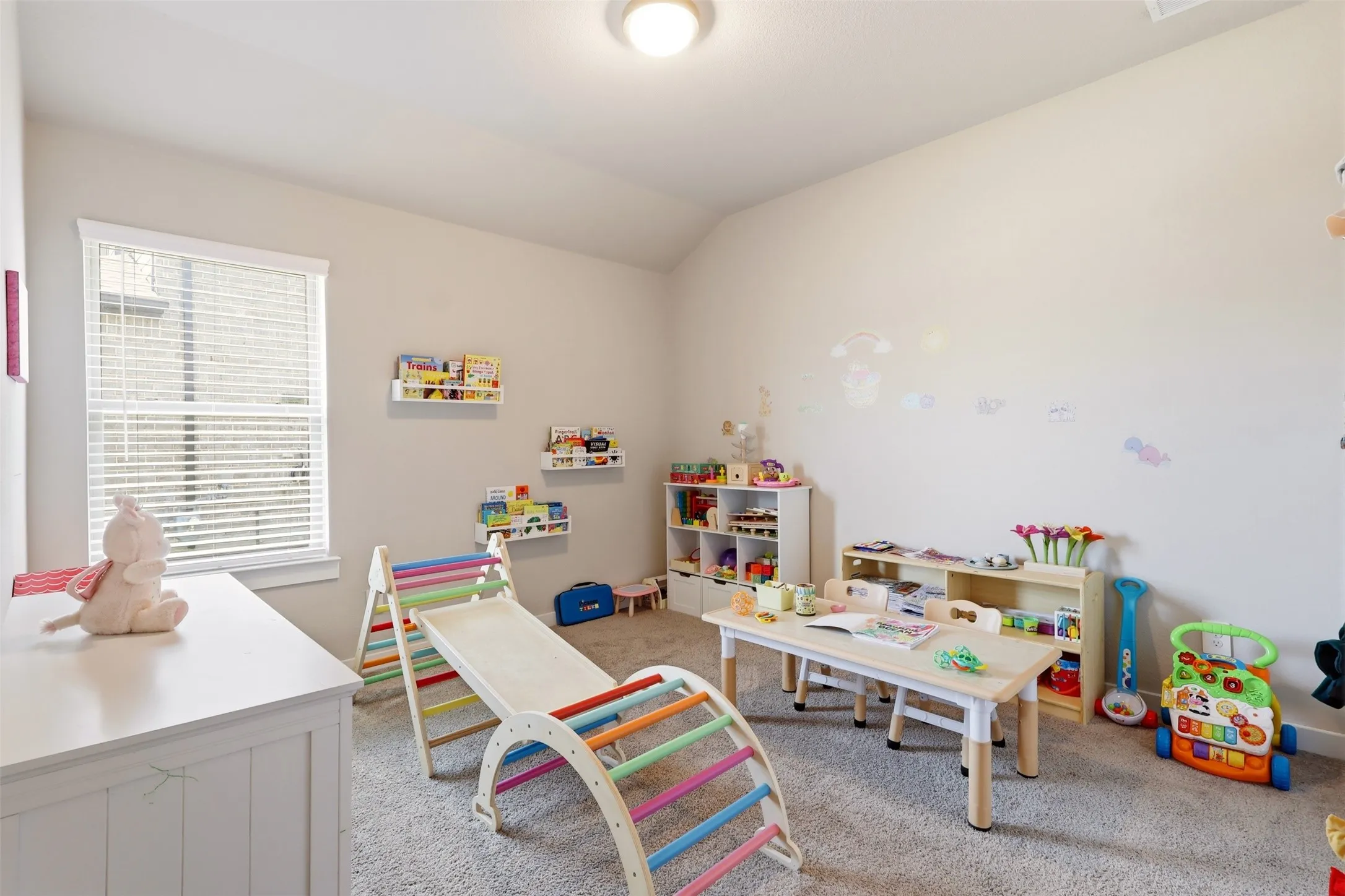 Single Family Residence For Sale in Collin County , 2513 Moser Lane, Royse City, Texas 75189, 4 Bedroom, 3 Bathroom, 2 Garage spaces, 2,174 Sqft, built in 2021, mls#21342367, Real Estate Agent in Royse City, Homes For Sale in Collin county, Homes For Sale in Royse City, Realtor in Royse City Texas, Real Estate Brokerage Independent Realty Texas, Luminita Cordes Realtor