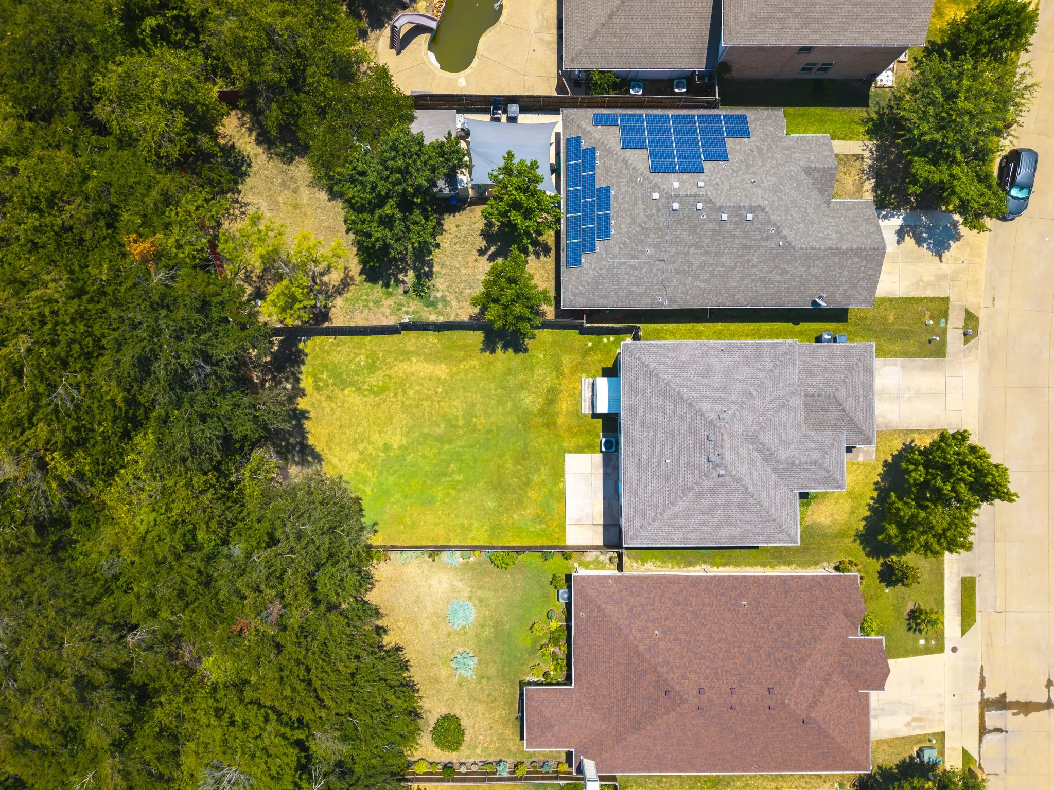 Single Family Residence For Rent in Dallas County , 5946 Harbor Glen Drive, Dallas, Texas 75249, 4 Bedroom, 3 Bathroom, 2 Garage spaces, 2,391 Sqft, built in 2006, mls#21353107, Real Estate Agent in Dallas, Homes For Rent in Dallas county, Homes For Rent in Dallas, Realtor in Dallas Texas, Real Estate Brokerage Independent Realty Texas, Luminita Cordes Realtor