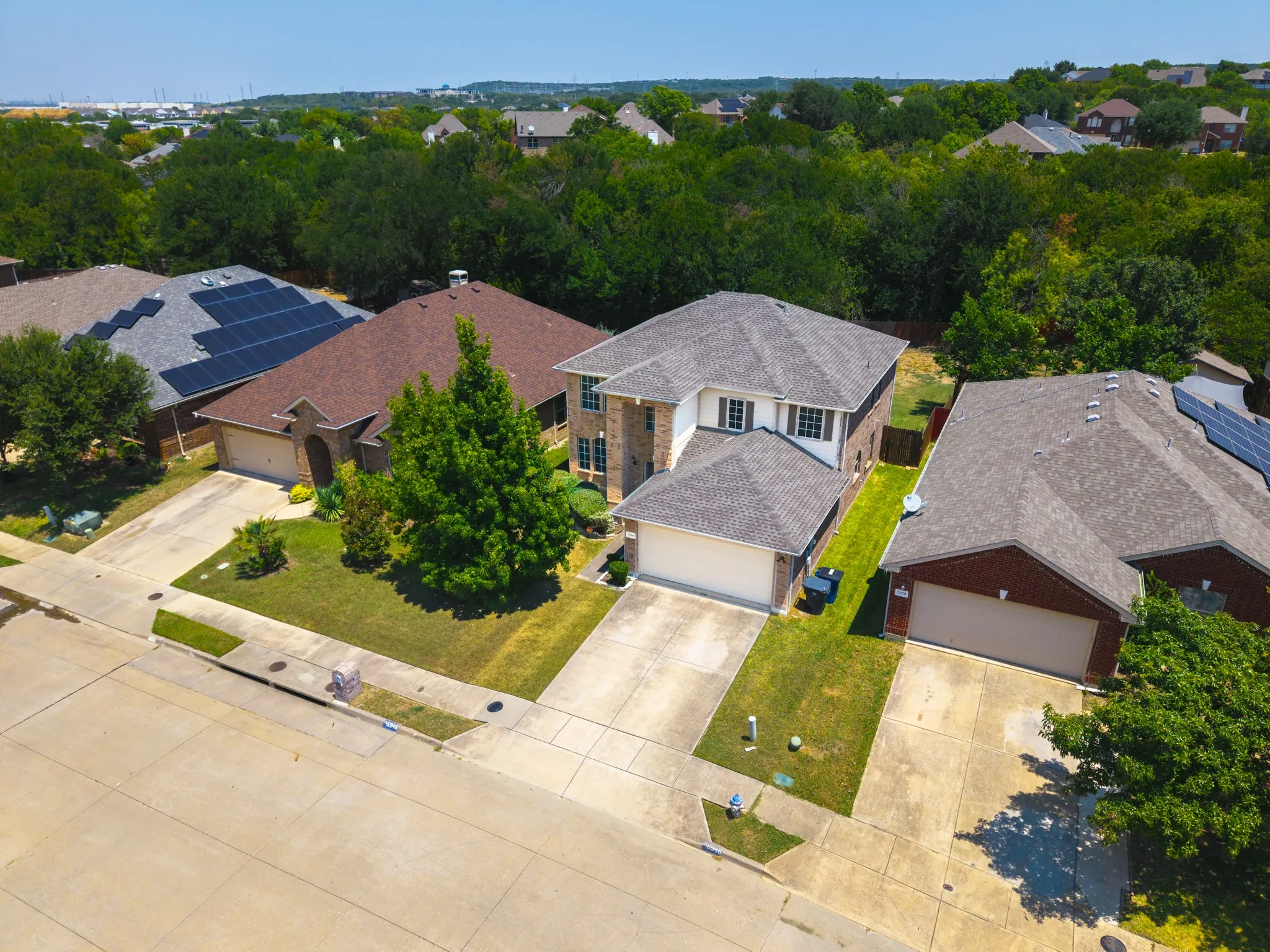 Single Family Residence For Rent in Dallas County , 5946 Harbor Glen Drive, Dallas, Texas 75249, 4 Bedroom, 3 Bathroom, 2 Garage spaces, 2,391 Sqft, built in 2006, mls#21353107, Real Estate Agent in Dallas, Homes For Rent in Dallas county, Homes For Rent in Dallas, Realtor in Dallas Texas, Real Estate Brokerage Independent Realty Texas, Luminita Cordes Realtor