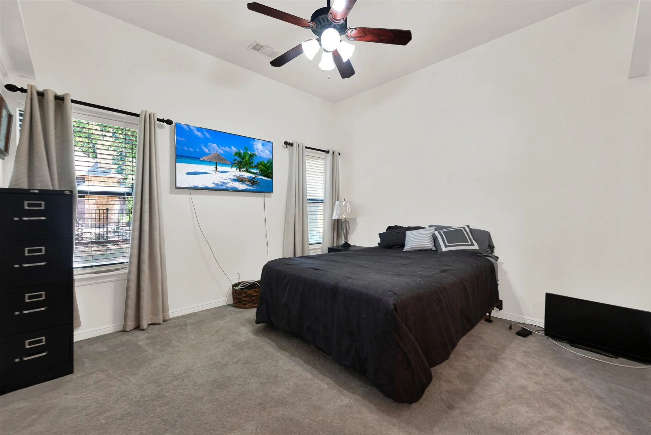 Single Family Residence For Sale in Parker County , 141 Birdie Drive, Lipan, Texas 76462, 4 Bedrooms, 3 Bathrooms, 3 Garage spaces, 3,008 Sqft, built in 2005, Price $549,000, mls#21343969, Real Estate Agent in Lipan, Homes For Sale in Parker county, Homes For Sale in Lipan, Realtor in Lipan Texas, Real Estate Brokerage Independent Realty Texas, Luminita Cordes Realtor