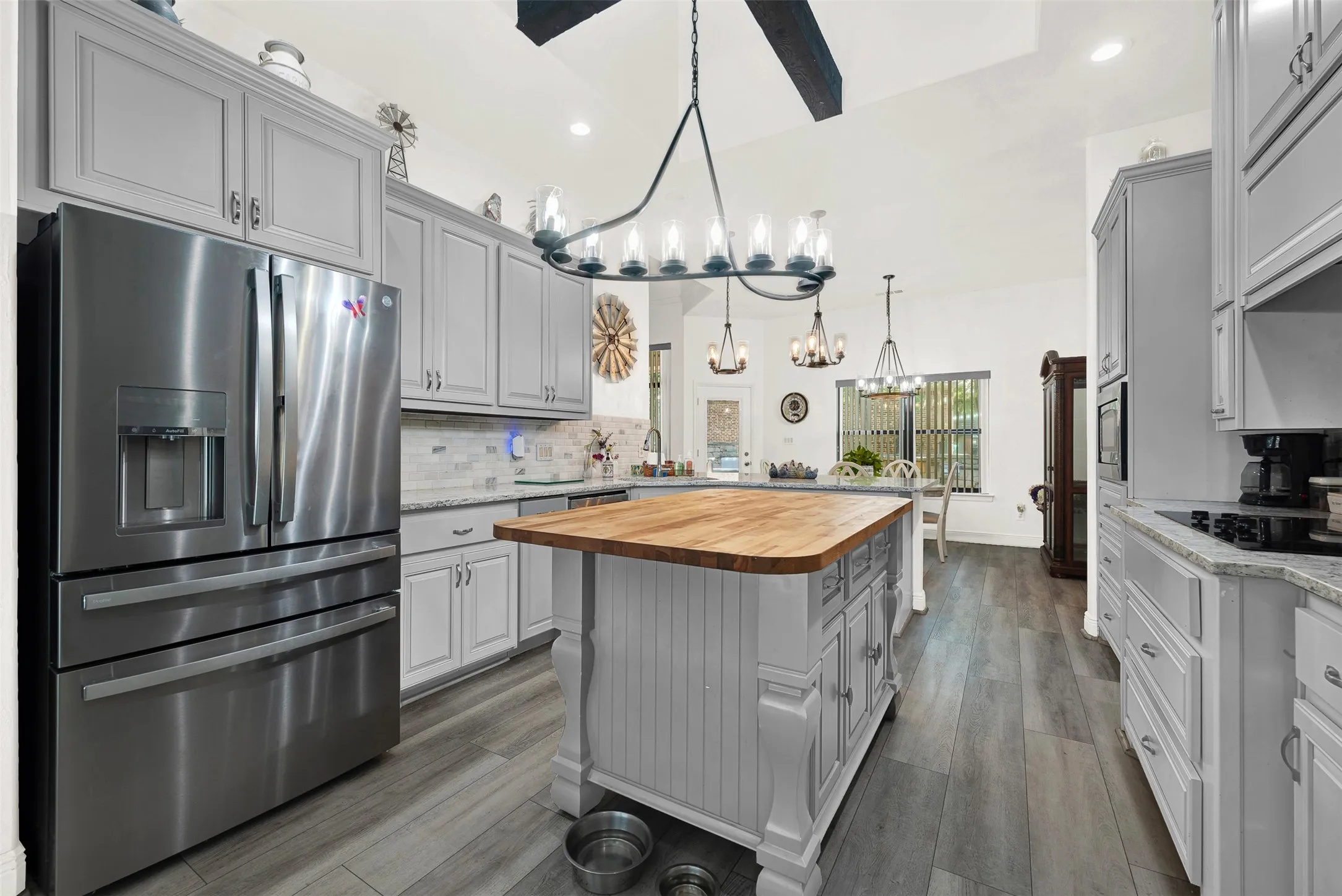 Single Family Residence For Sale in Parker County , 141 Birdie Drive, Lipan, Texas 76462, 4 Bedrooms, 3 Bathrooms, 3 Garage spaces, 3,008 Sqft, built in 2005, Price $549,000, mls#21343969, Real Estate Agent in Lipan, Homes For Sale in Parker county, Homes For Sale in Lipan, Realtor in Lipan Texas, Real Estate Brokerage Independent Realty Texas, Luminita Cordes Realtor