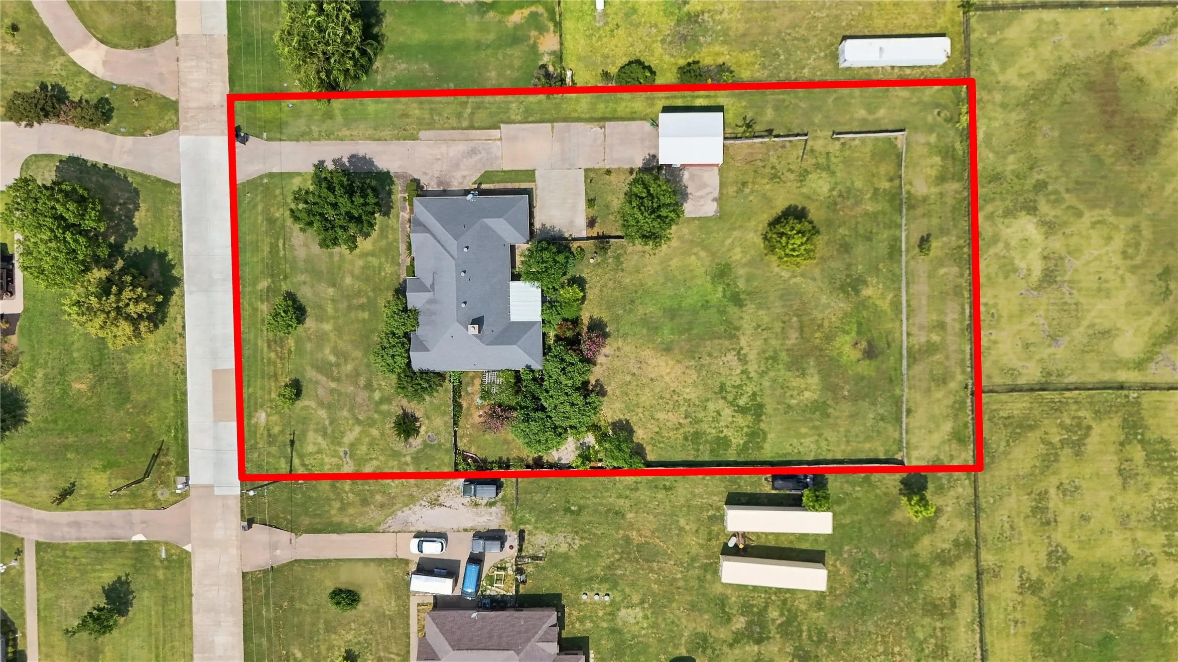 Single Family Residence For Sale in Kaufman County , 10534 Jennifer Circle, Forney, Texas 75126, 4 Bedroom, 3 Bathroom, 1 Garage spaces, 2,652 Sqft, built in 1995, mls#21349009, Real Estate Agent in Forney, Homes For Sale in Kaufman county, Homes For Sale in Forney, Realtor in Forney Texas, Real Estate Brokerage Independent Realty Texas, Luminita Cordes Realtor