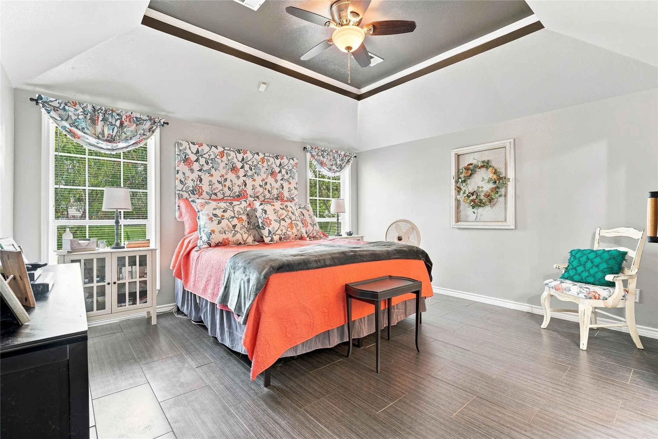Single Family Residence For Sale in Kaufman County , 10534 Jennifer Circle, Forney, Texas 75126, 4 Bedroom, 3 Bathroom, 1 Garage spaces, 2,652 Sqft, built in 1995, mls#21349009, Real Estate Agent in Forney, Homes For Sale in Kaufman county, Homes For Sale in Forney, Realtor in Forney Texas, Real Estate Brokerage Independent Realty Texas, Luminita Cordes Realtor