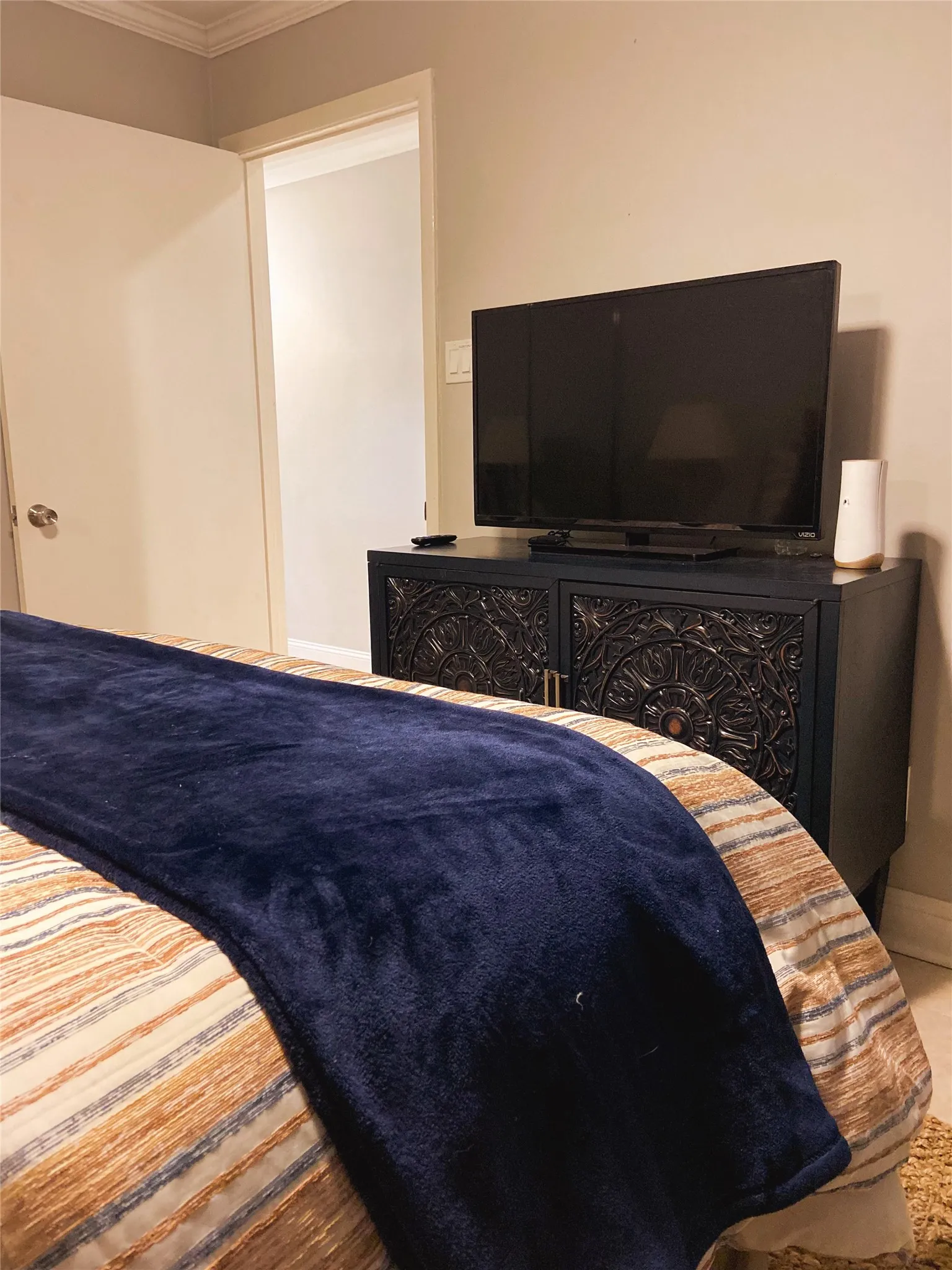 Condominium For Sale in Montgomery County , 12600 Melville 122B, Montgomery, Texas 77356, 1 Bedroom, 1 Bathroom, Garage spaces, 680 Sqft, built in 1974, mls#21353803, Real Estate Agent in Montgomery, Homes For Sale in Montgomery county, Homes For Sale in Montgomery, Realtor in Montgomery Texas, Real Estate Brokerage Independent Realty Texas, Luminita Cordes Realtor