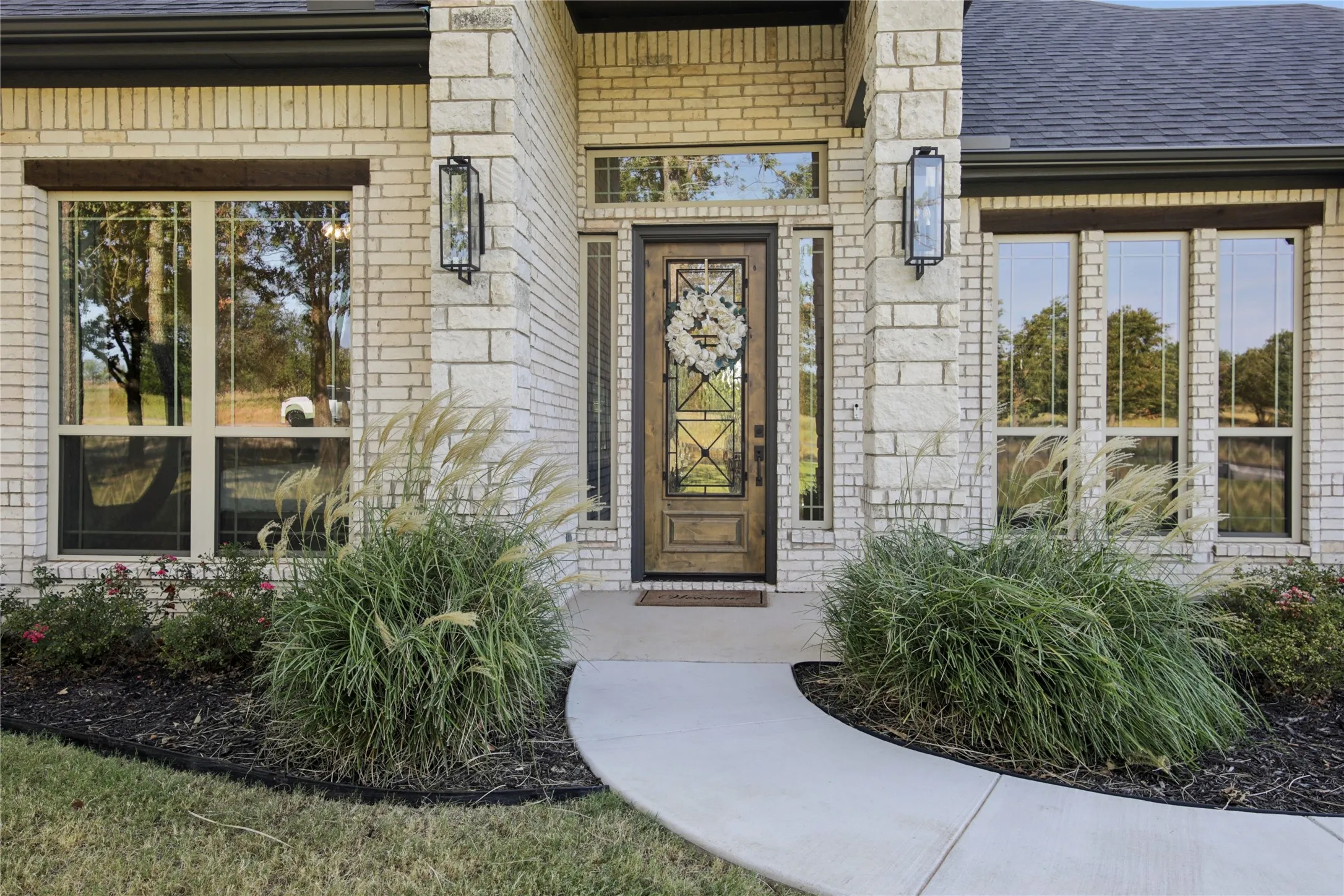 Single Family Residence For Sale in Parker County , 1109 Gonzollas Road, Springtown, Texas 76082, 4 Bedroom, 2 Bathroom, 2 Garage spaces, 2,324 Sqft, built in 2024, mls#21353699, Real Estate Agent in Springtown, Homes For Sale in Parker county, Homes For Sale in Springtown, Realtor in Springtown Texas, Real Estate Brokerage Independent Realty Texas, Luminita Cordes Realtor