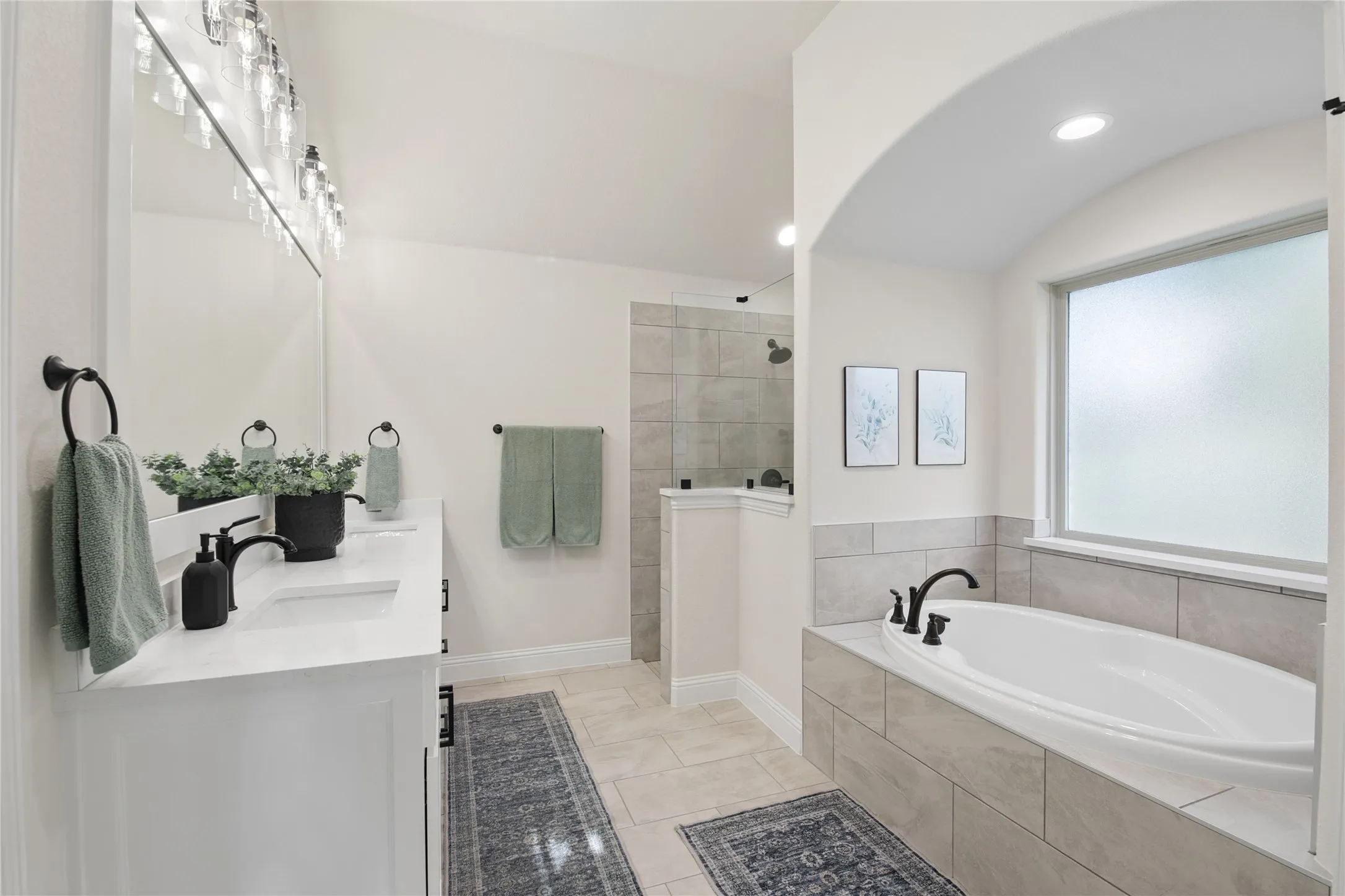 Single Family Residence For Sale in Parker County , 1109 Gonzollas Road, Springtown, Texas 76082, 4 Bedroom, 2 Bathroom, 2 Garage spaces, 2,324 Sqft, built in 2024, mls#21353699, Real Estate Agent in Springtown, Homes For Sale in Parker county, Homes For Sale in Springtown, Realtor in Springtown Texas, Real Estate Brokerage Independent Realty Texas, Luminita Cordes Realtor