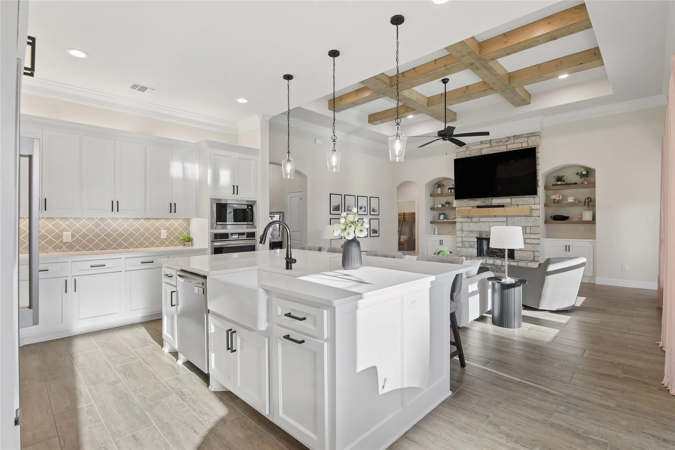 Single Family Residence For Sale in Parker County , 1109 Gonzollas Road, Springtown, Texas 76082, 4 Bedroom, 2 Bathroom, 2 Garage spaces, 2,324 Sqft, built in 2024, mls#21353699, Real Estate Agent in Springtown, Homes For Sale in Parker county, Homes For Sale in Springtown, Realtor in Springtown Texas, Real Estate Brokerage Independent Realty Texas, Luminita Cordes Realtor