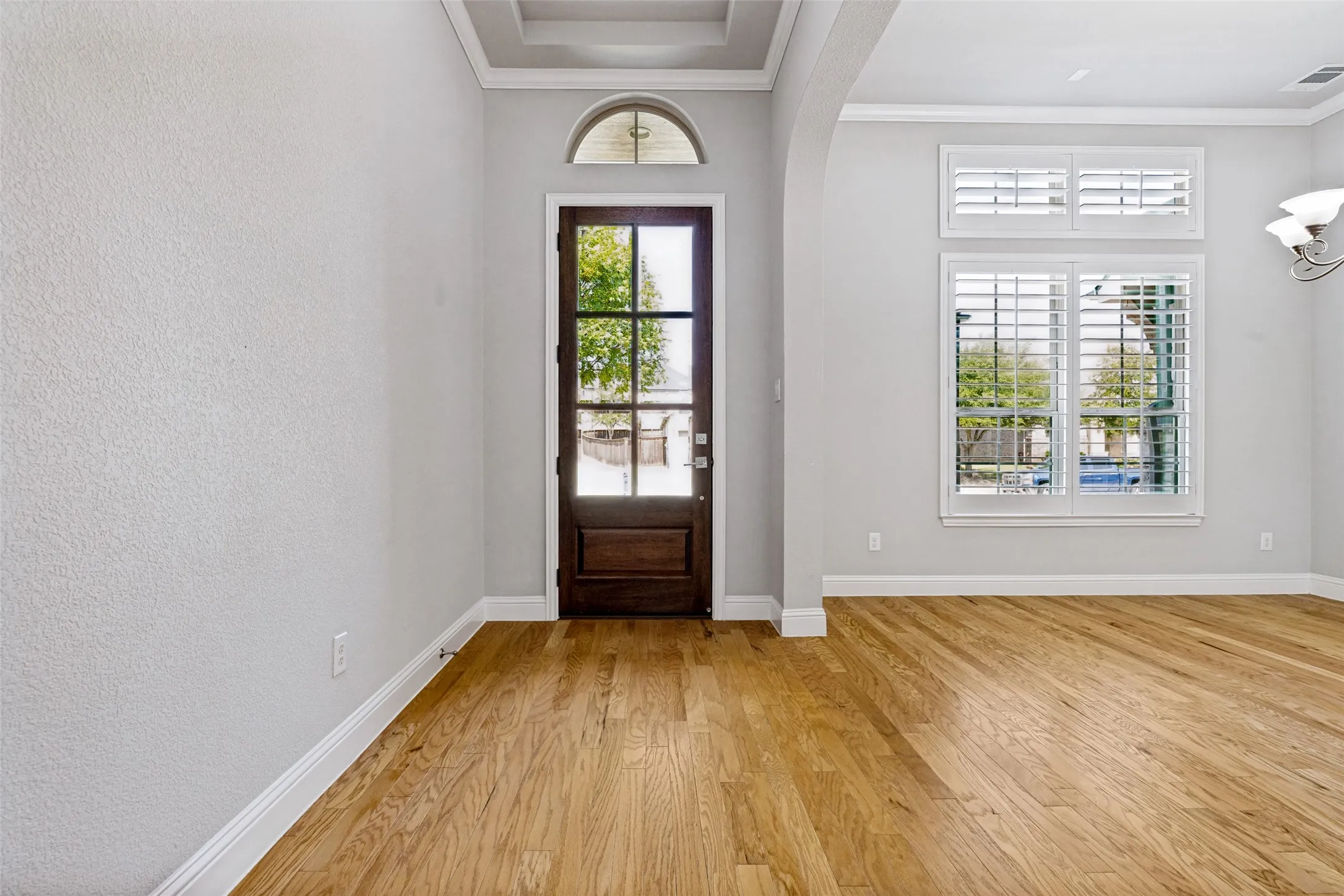 Single Family Residence For Sale in Collin County , 7700 Weatherford Trace, Mc Kinney, Texas 75071, 4 Bedroom, 4 Bathroom, 3 Garage spaces, 3,288 Sqft, built in 2015, mls#21353731, Real Estate Agent in Mc Kinney, Homes For Sale in Collin county, Homes For Sale in Mc Kinney, Realtor in Mc Kinney Texas, Real Estate Brokerage Independent Realty Texas, Luminita Cordes Realtor