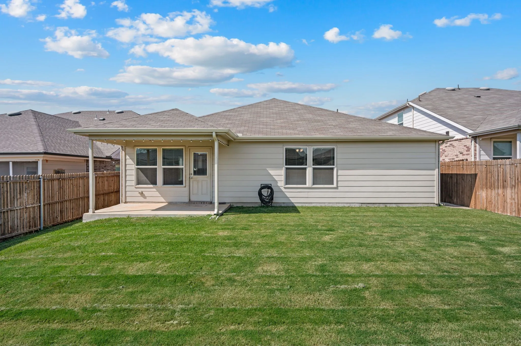 Single Family Residence For Sale in Tarrant County , 9112 Settlers Peak Road, Fort Worth, Texas 76179, 3 Bedroom, 2 Bathroom, 2 Garage spaces, 1,945 Sqft, built in 2020, mls#21352404, Real Estate Agent in Fort Worth, Homes For Sale in Tarrant county, Homes For Sale in Fort Worth, Realtor in Fort Worth Texas, Real Estate Brokerage Independent Realty Texas, Luminita Cordes Realtor
