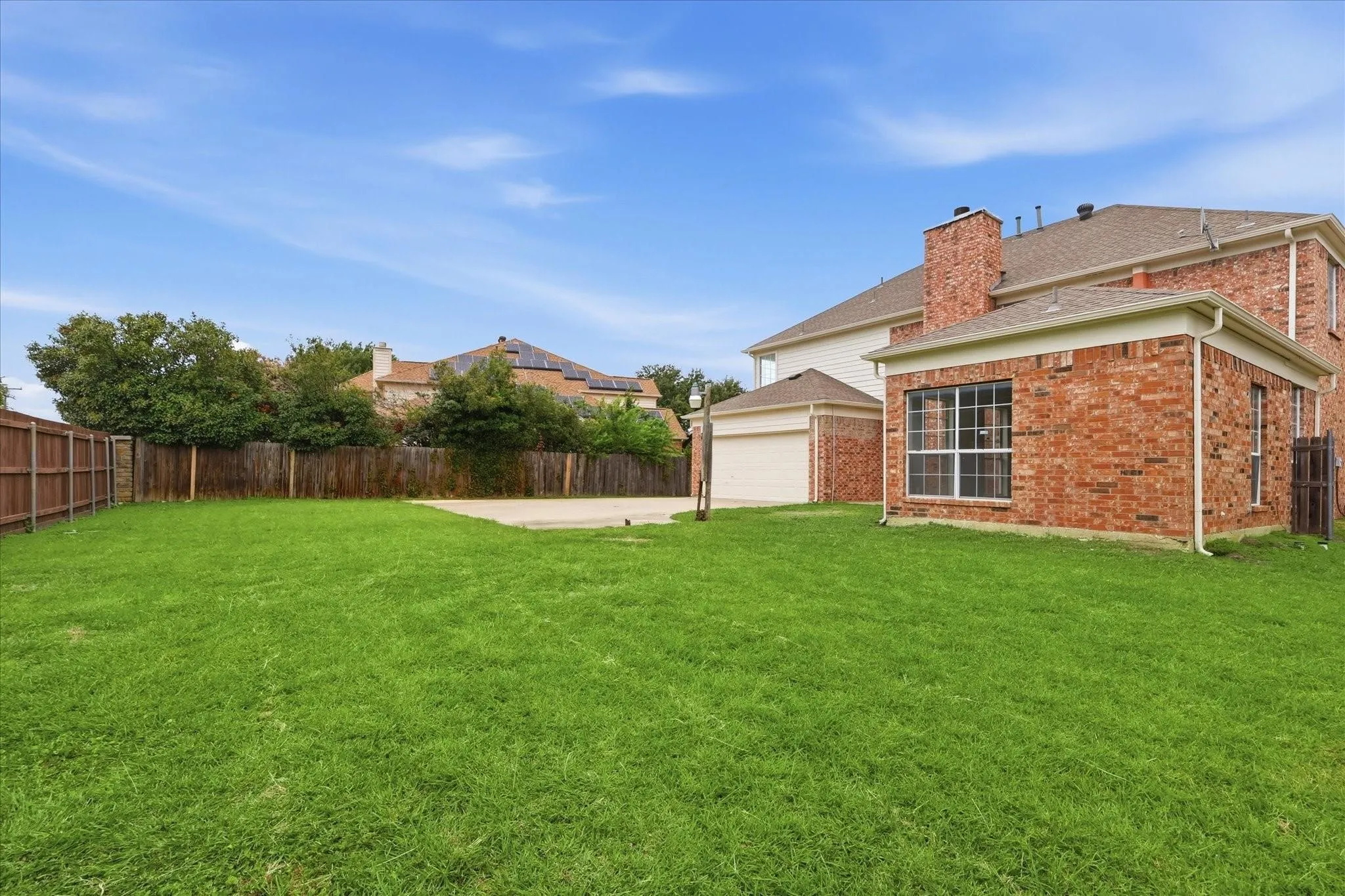 Single Family Residence For Sale in Dallas County , 2209 Everglade Court, Carrollton, Texas 75006, 4 Bedroom, 4 Bathroom, 2 Garage spaces, 2,950 Sqft, built in 1995, mls#21353820, Real Estate Agent in Carrollton, Homes For Sale in Dallas county, Homes For Sale in Carrollton, Realtor in Carrollton Texas, Real Estate Brokerage Independent Realty Texas, Luminita Cordes Realtor