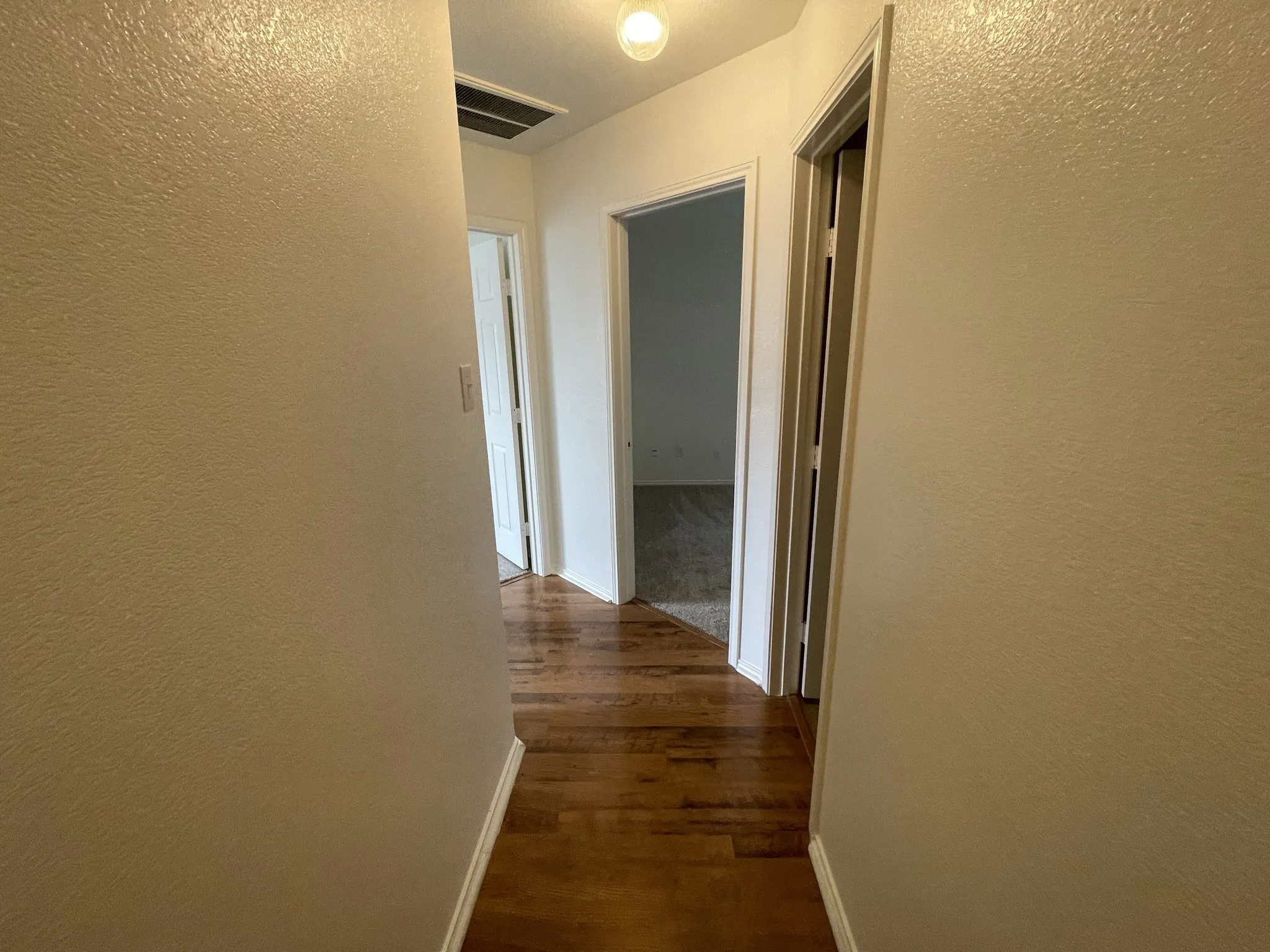 Single Family Residence For Rent in Tarrant County , 1428 Wind Dancer Trail, Fort Worth, Texas 76131, 4 Bedroom, 2 Bathroom, 2 Garage spaces, 2,104 Sqft, built in 2004, mls#21353831, Real Estate Agent in Fort Worth, Homes For Rent in Tarrant county, Homes For Rent in Fort Worth, Realtor in Fort Worth Texas, Real Estate Brokerage Independent Realty Texas, Luminita Cordes Realtor