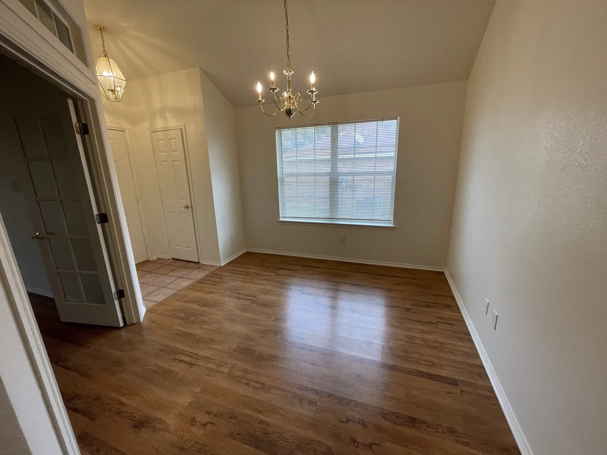 Single Family Residence For Rent in Tarrant County , 1428 Wind Dancer Trail, Fort Worth, Texas 76131, 4 Bedroom, 2 Bathroom, 2 Garage spaces, 2,104 Sqft, built in 2004, mls#21353831, Real Estate Agent in Fort Worth, Homes For Rent in Tarrant county, Homes For Rent in Fort Worth, Realtor in Fort Worth Texas, Real Estate Brokerage Independent Realty Texas, Luminita Cordes Realtor