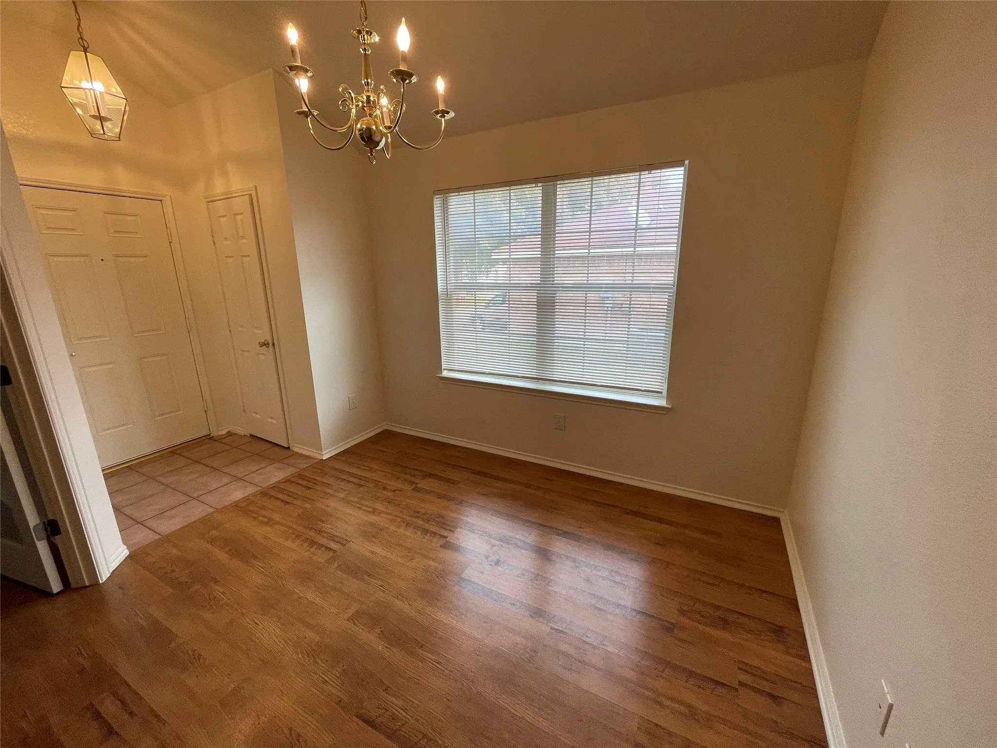 Single Family Residence For Rent in Tarrant County , 1428 Wind Dancer Trail, Fort Worth, Texas 76131, 4 Bedroom, 2 Bathroom, 2 Garage spaces, 2,104 Sqft, built in 2004, mls#21353831, Real Estate Agent in Fort Worth, Homes For Rent in Tarrant county, Homes For Rent in Fort Worth, Realtor in Fort Worth Texas, Real Estate Brokerage Independent Realty Texas, Luminita Cordes Realtor