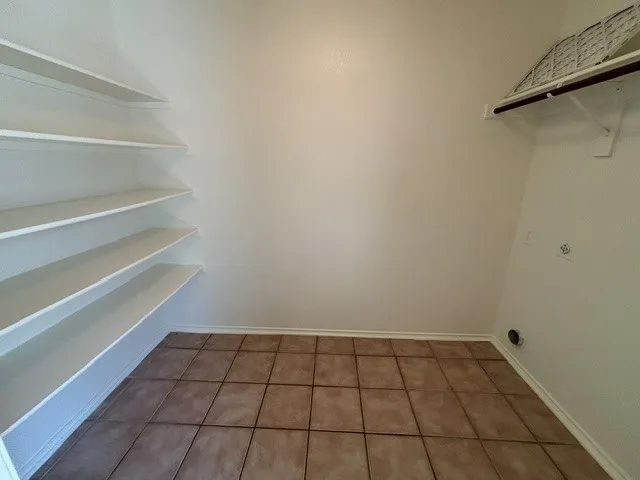 Single Family Residence For Rent in Tarrant County , 1428 Wind Dancer Trail, Fort Worth, Texas 76131, 4 Bedroom, 2 Bathroom, 2 Garage spaces, 2,104 Sqft, built in 2004, mls#21353831, Real Estate Agent in Fort Worth, Homes For Rent in Tarrant county, Homes For Rent in Fort Worth, Realtor in Fort Worth Texas, Real Estate Brokerage Independent Realty Texas, Luminita Cordes Realtor