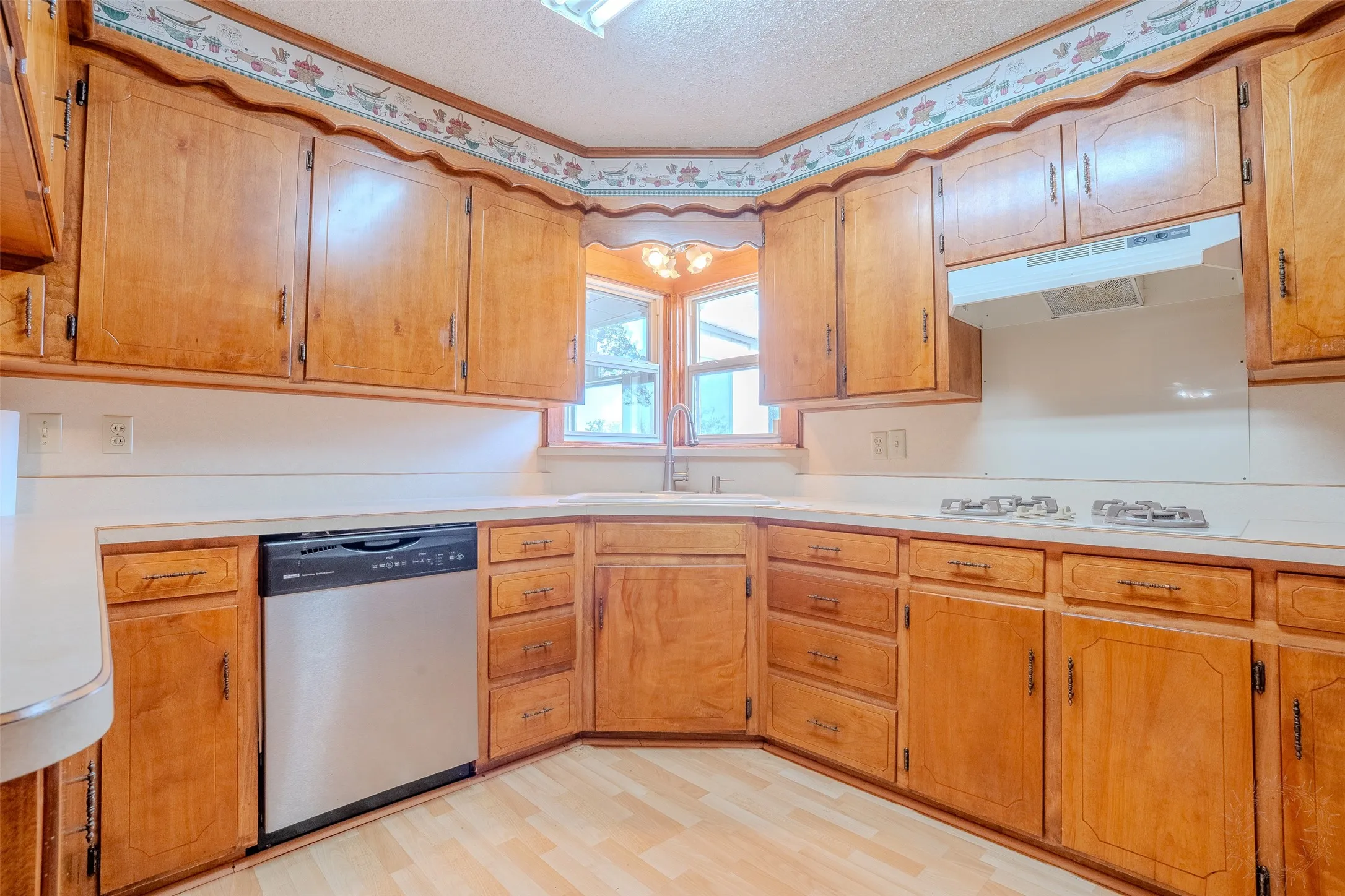 Farm For Sale in Erath County , 16094 County Road 351, Dublin, Texas 76446, 2 Bedroom, 2 Bathroom, 2 Garage spaces, 2,837 Sqft, built in 1949, mls#21353737, Real Estate Agent in Dublin, Homes For Sale in Erath county, Homes For Sale in Dublin, Realtor in Dublin Texas, Real Estate Brokerage Independent Realty Texas, Luminita Cordes Realtor
