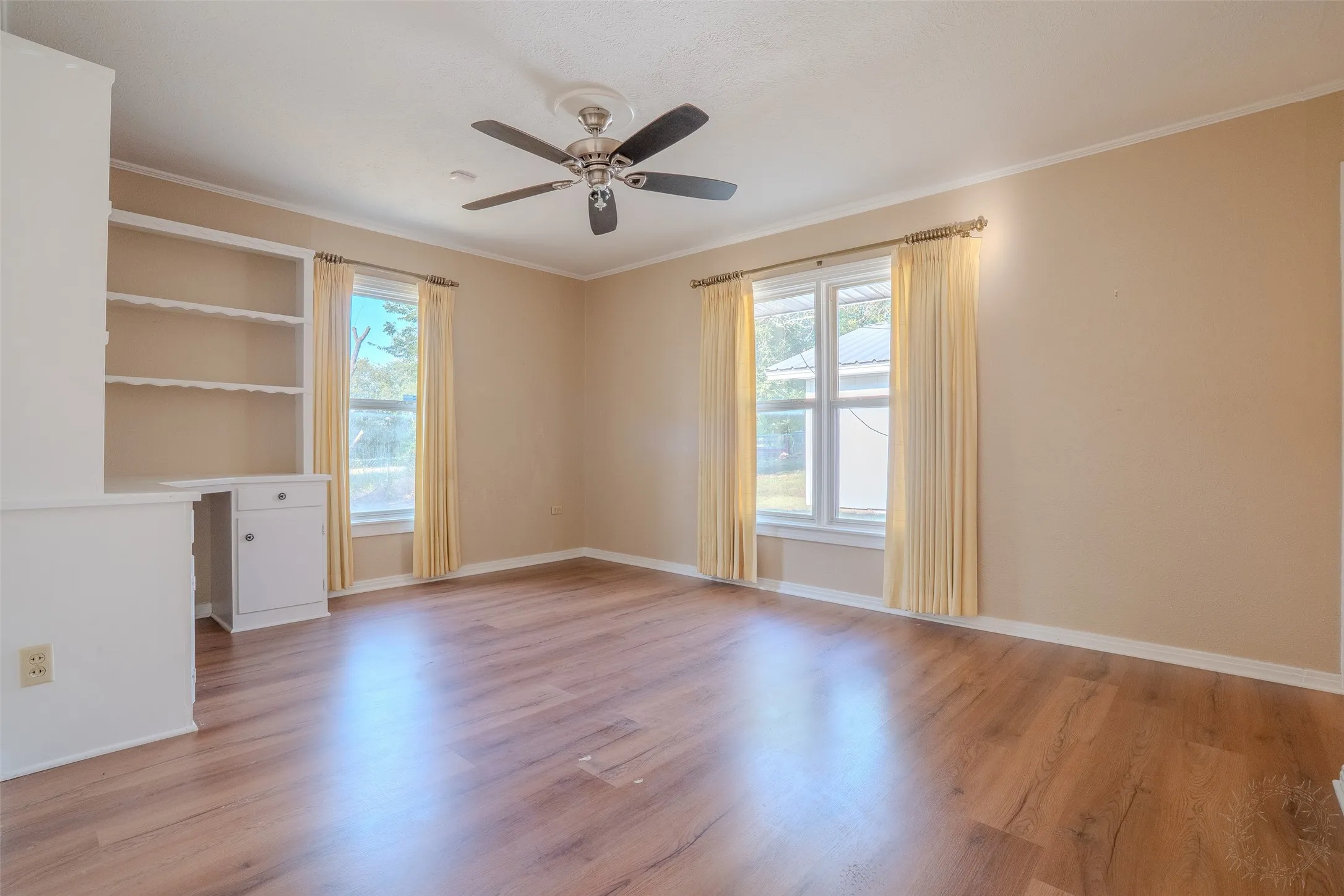 Farm For Sale in Erath County , 16094 County Road 351, Dublin, Texas 76446, 2 Bedroom, 2 Bathroom, 2 Garage spaces, 2,837 Sqft, built in 1949, mls#21353737, Real Estate Agent in Dublin, Homes For Sale in Erath county, Homes For Sale in Dublin, Realtor in Dublin Texas, Real Estate Brokerage Independent Realty Texas, Luminita Cordes Realtor