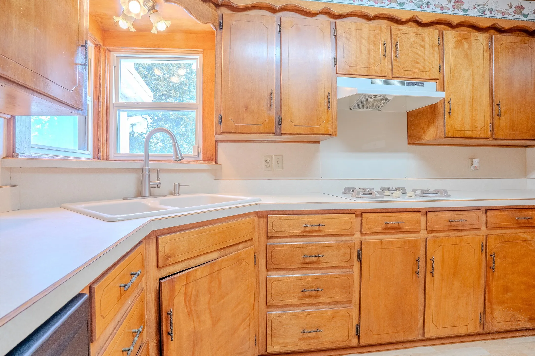 Farm For Sale in Erath County , 16094 County Road 351, Dublin, Texas 76446, 2 Bedroom, 2 Bathroom, 2 Garage spaces, 2,837 Sqft, built in 1949, mls#21353737, Real Estate Agent in Dublin, Homes For Sale in Erath county, Homes For Sale in Dublin, Realtor in Dublin Texas, Real Estate Brokerage Independent Realty Texas, Luminita Cordes Realtor