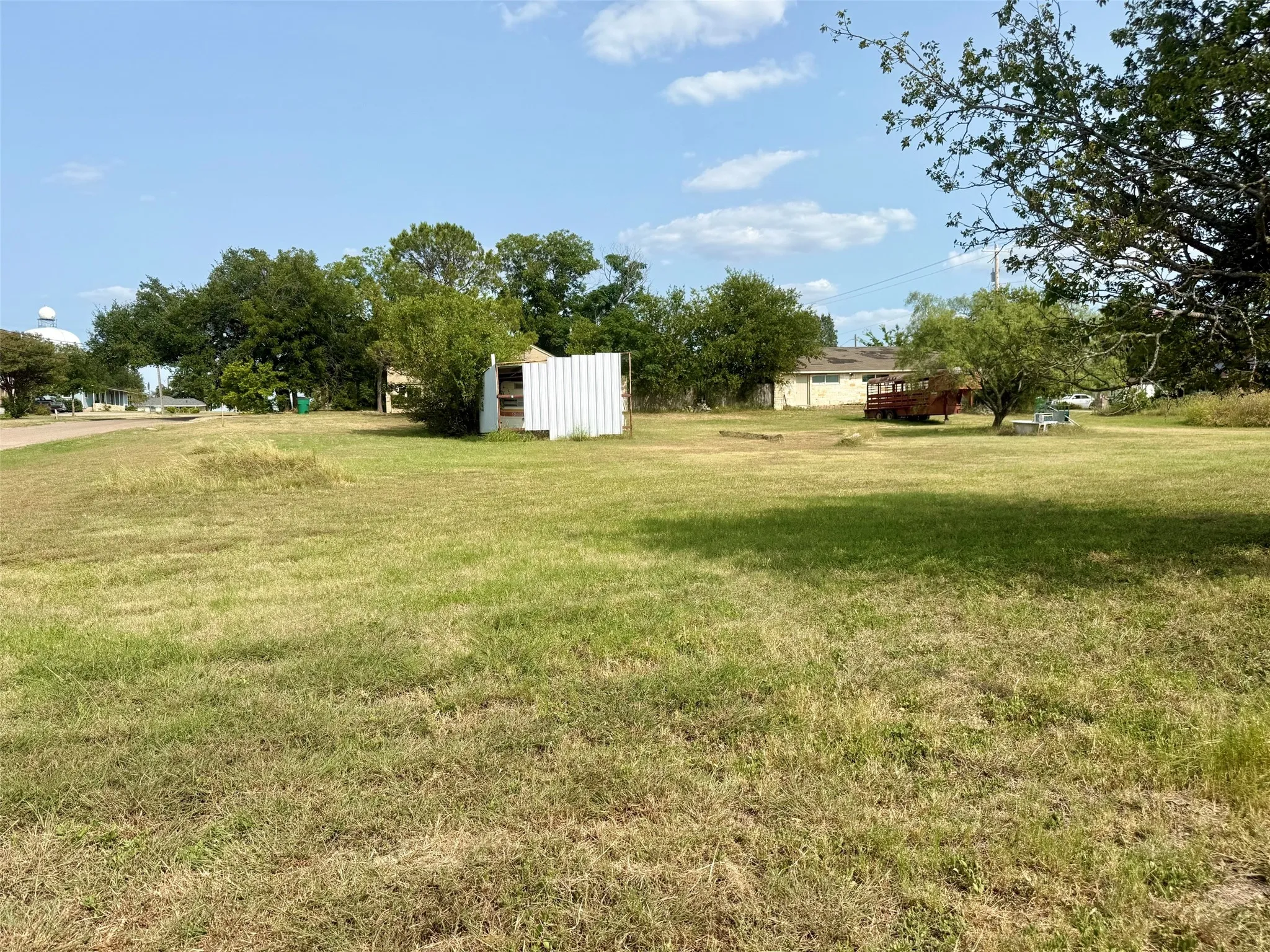 Unimproved Land For Sale in Hamilton County , TBD E Leslie Street, Hamilton, Texas 76531, 0, 0, Garage spaces, 0 Sqft, built in 1945, Price $45,000, mls#21353656, Real Estate Agent in Hamilton, Homes For Sale in Hamilton county, Homes For Sale in Hamilton, Realtor in Hamilton Texas, Real Estate Brokerage Independent Realty Texas, Luminita Cordes Realtor