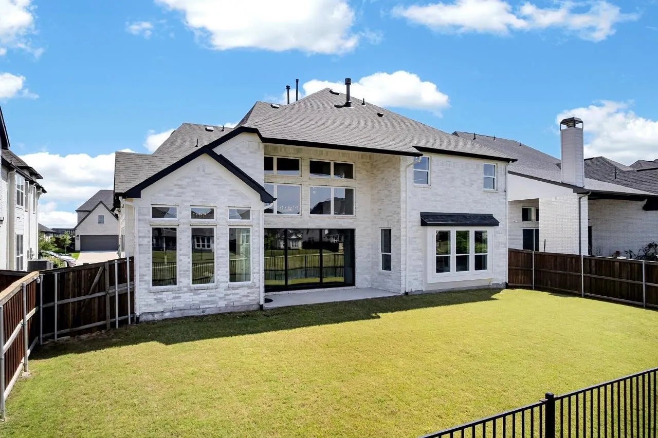 Single Family Residence For Sale in Denton County , 3040 Sunfish Street, Prosper, Texas 75078, 4 Bedroom, 4 Bathroom, 3 Garage spaces, 3,674 Sqft, built in 2022, mls#21353296, Real Estate Agent in Prosper, Homes For Sale in Denton county, Homes For Sale in Prosper, Realtor in Prosper Texas, Real Estate Brokerage Independent Realty Texas, Luminita Cordes Realtor