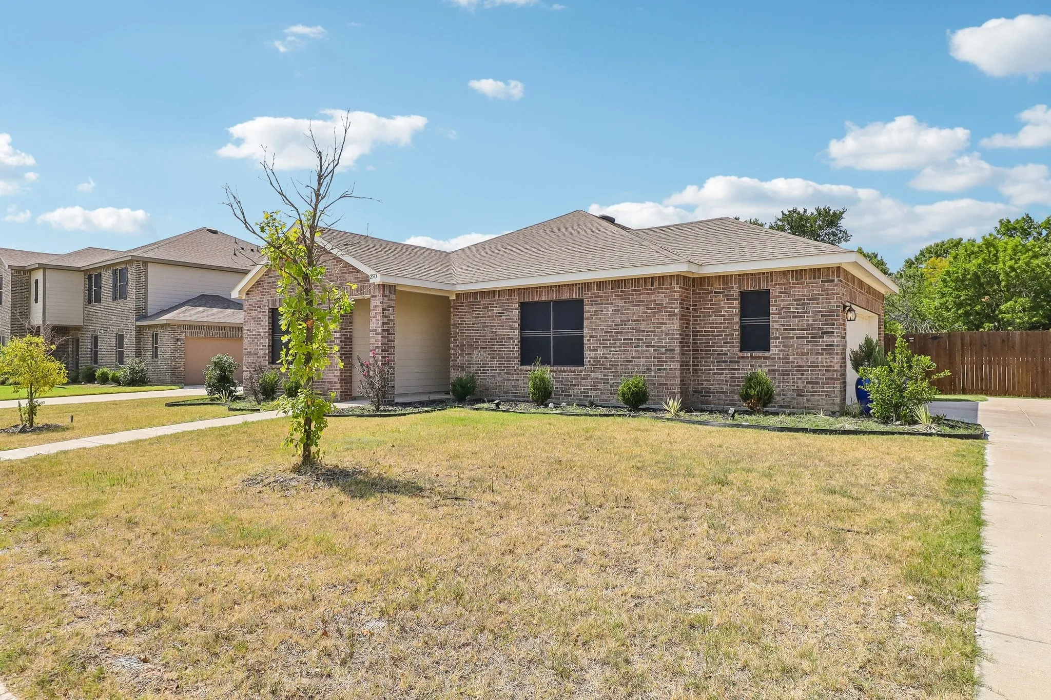 Single Family Residence For Sale in Ellis County , 2573 Cinnamon Springs Road, Glenn Heights, Texas 75154, 3 Bedroom, 2 Bathroom, 2 Garage spaces, 1,770 Sqft, built in 2022, mls#21352665, Real Estate Agent in Glenn Heights, Homes For Sale in Ellis county, Homes For Sale in Glenn Heights, Realtor in Glenn Heights Texas, Real Estate Brokerage Independent Realty Texas, Luminita Cordes Realtor