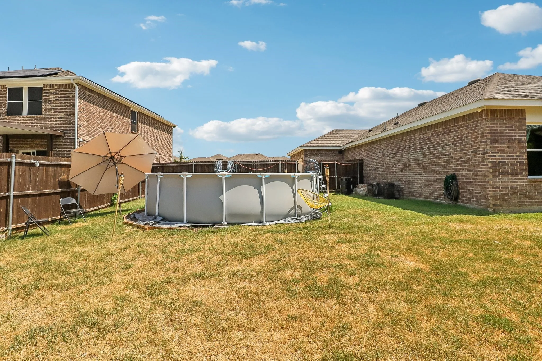Single Family Residence For Sale in Ellis County , 2573 Cinnamon Springs Road, Glenn Heights, Texas 75154, 3 Bedroom, 2 Bathroom, 2 Garage spaces, 1,770 Sqft, built in 2022, mls#21352665, Real Estate Agent in Glenn Heights, Homes For Sale in Ellis county, Homes For Sale in Glenn Heights, Realtor in Glenn Heights Texas, Real Estate Brokerage Independent Realty Texas, Luminita Cordes Realtor