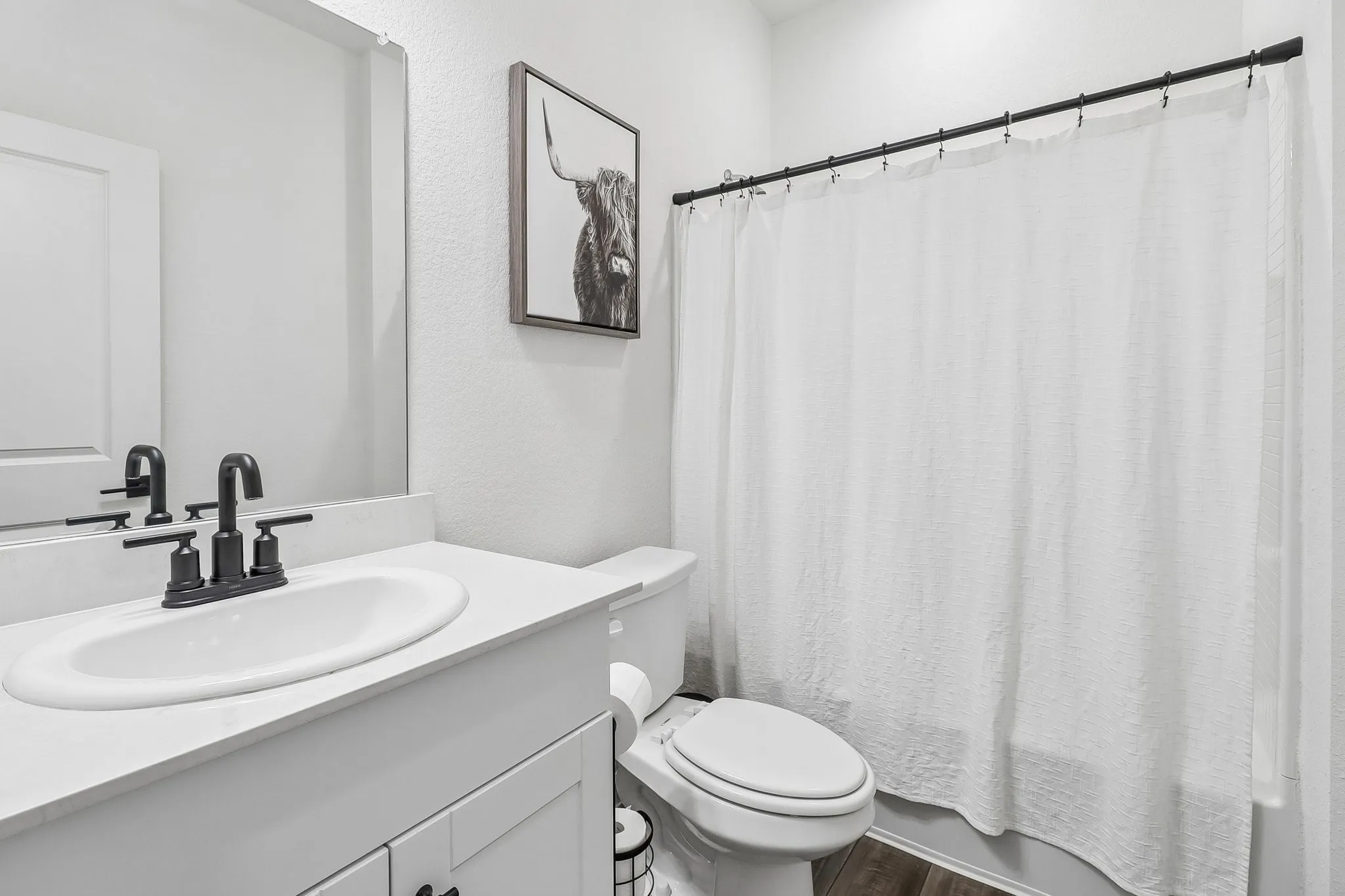 Single Family Residence For Sale in Ellis County , 2573 Cinnamon Springs Road, Glenn Heights, Texas 75154, 3 Bedroom, 2 Bathroom, 2 Garage spaces, 1,770 Sqft, built in 2022, mls#21352665, Real Estate Agent in Glenn Heights, Homes For Sale in Ellis county, Homes For Sale in Glenn Heights, Realtor in Glenn Heights Texas, Real Estate Brokerage Independent Realty Texas, Luminita Cordes Realtor