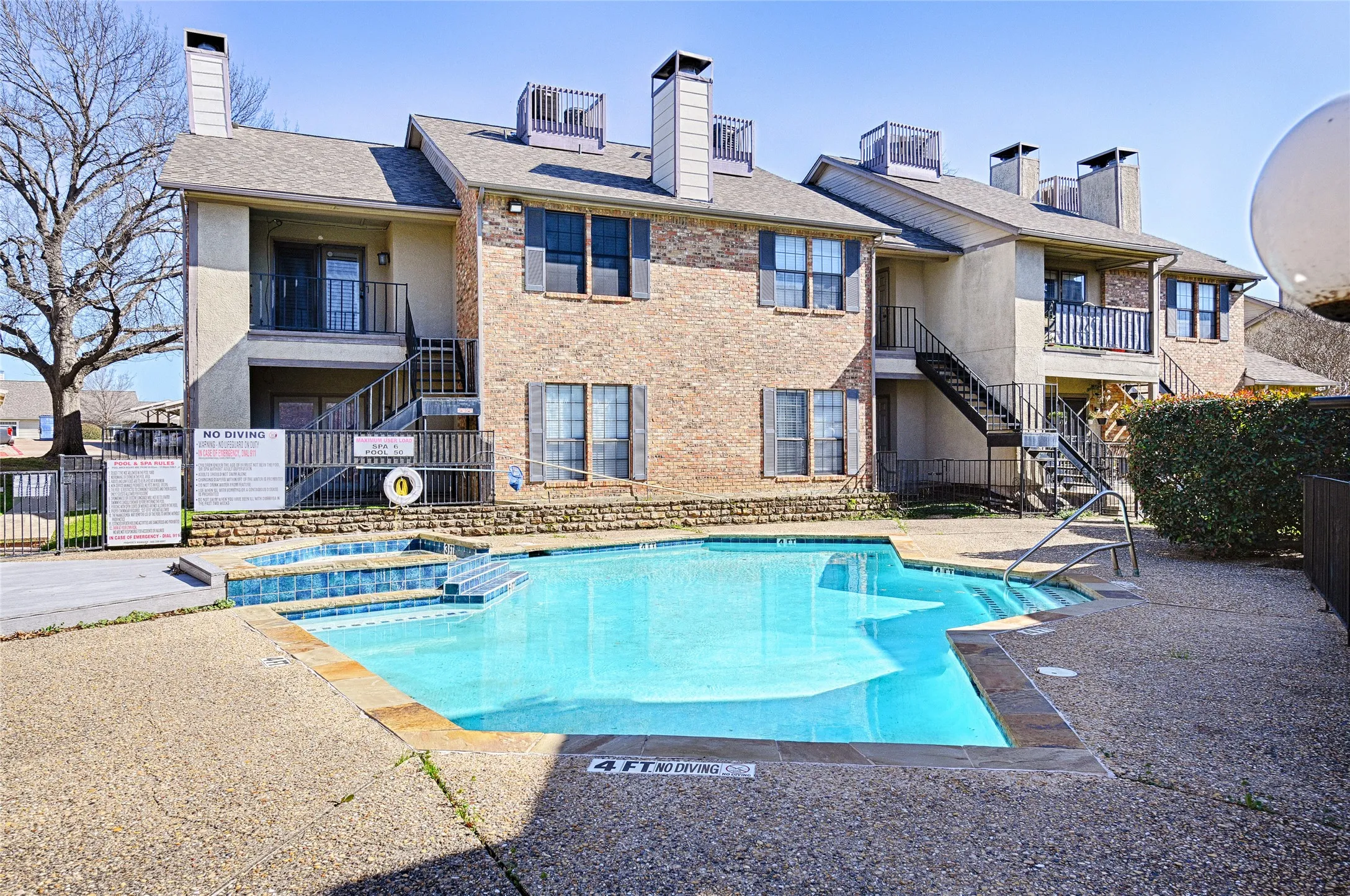 Condominium For Rent in Dallas County , 2835 Keller Springs Road 1002, Carrollton, Texas 75006, 2 Bedroom, 1 Bathroom, Garage spaces, 922 Sqft, built in 1984, mls#21353828, Real Estate Agent in Carrollton, Homes For Rent in Dallas county, Homes For Rent in Carrollton, Realtor in Carrollton Texas, Real Estate Brokerage Independent Realty Texas, Luminita Cordes Realtor