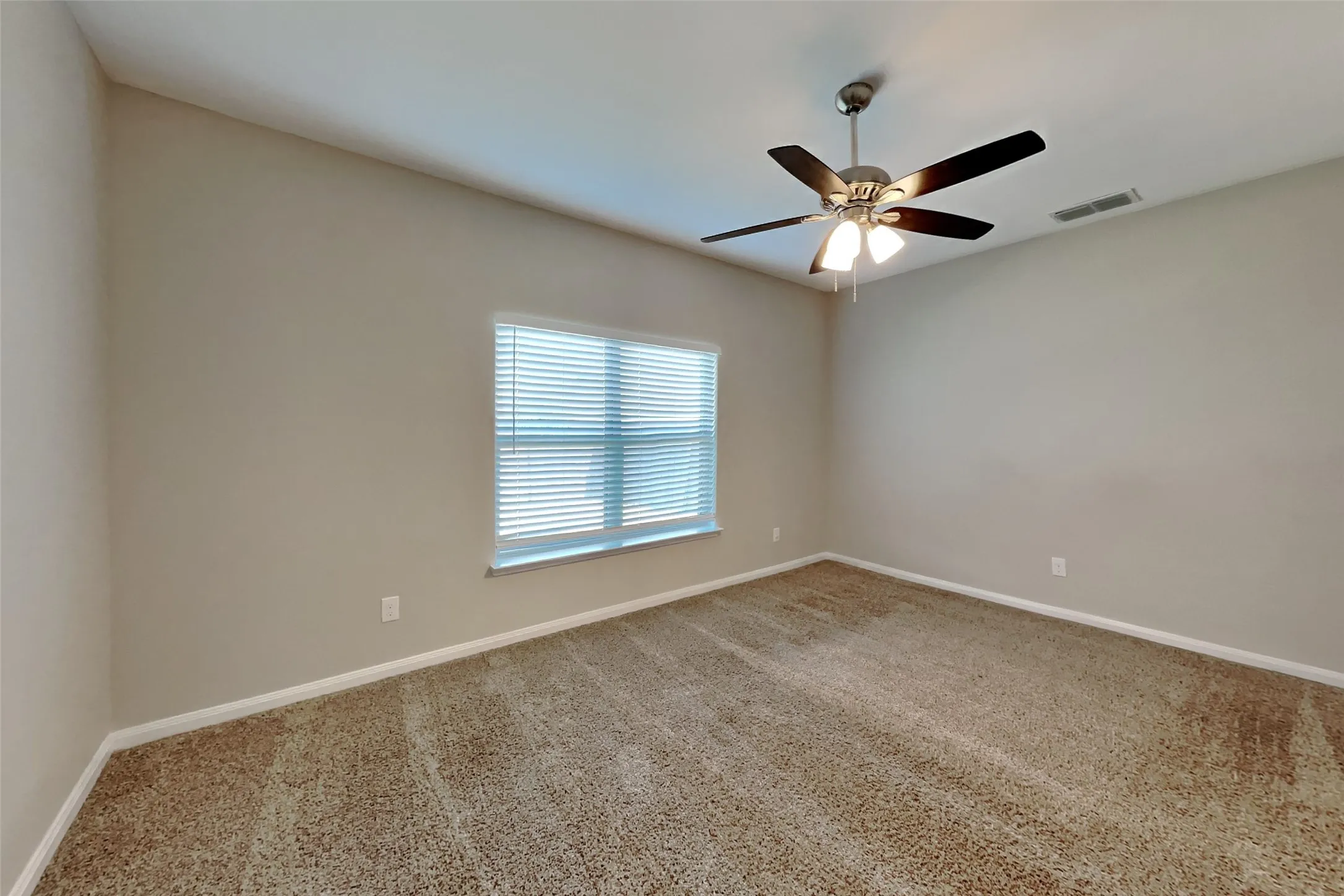 Single Family Residence For Rent in Tarrant County , 8412 Steel Dust Drive, Fort Worth, Texas 76179, 5 Bedroom, 3 Bathroom, 2 Garage spaces, 2,540 Sqft, built in 2020, mls#21353835, Real Estate Agent in Fort Worth, Homes For Rent in Tarrant county, Homes For Rent in Fort Worth, Realtor in Fort Worth Texas, Real Estate Brokerage Independent Realty Texas, Luminita Cordes Realtor