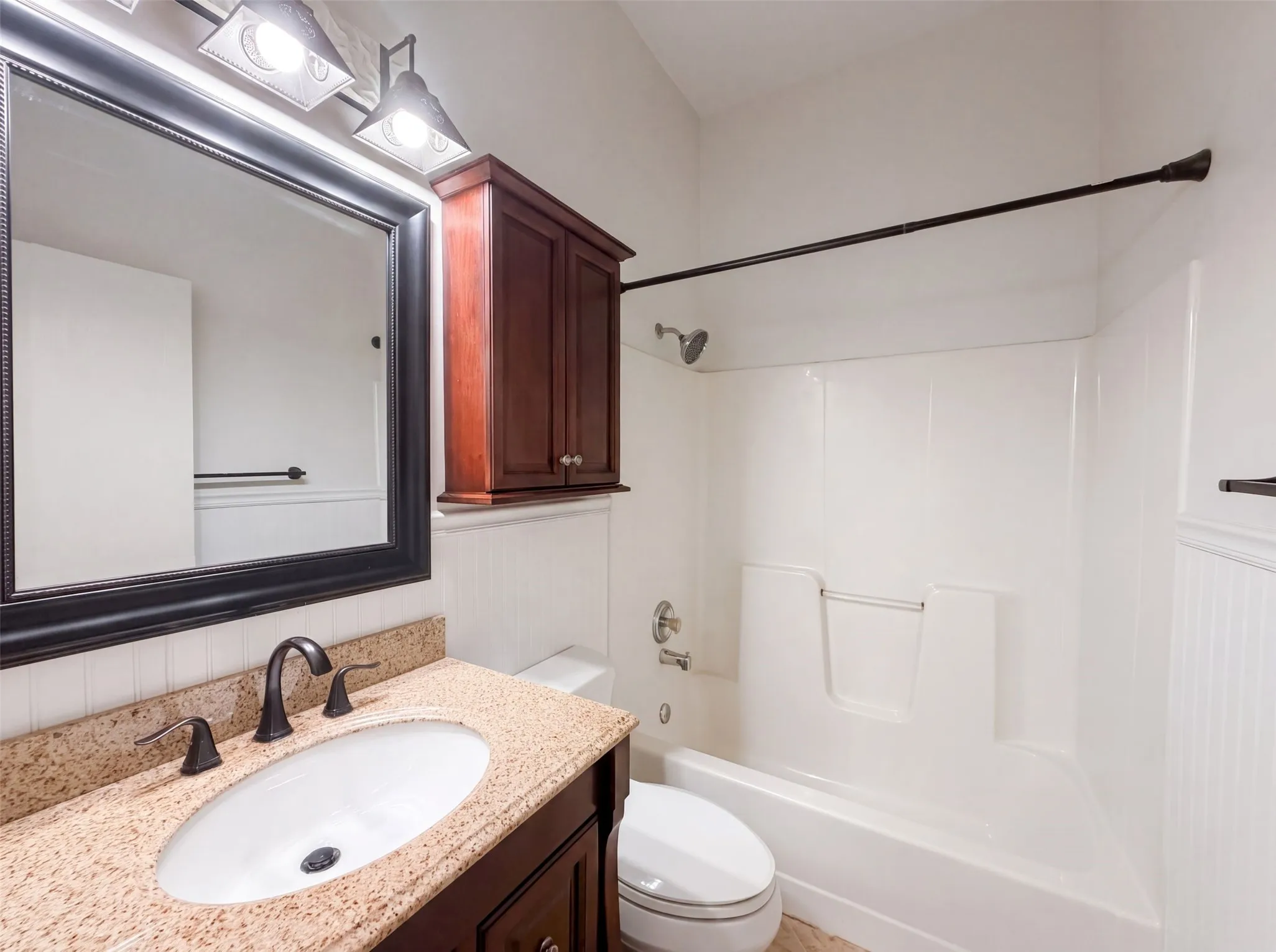 Single Family Residence For Sale in Denton County , 1688 Yellowstone Avenue, Lewisville, Texas 75077, 3 Bedroom, 2 Bathroom, 2 Garage spaces, 1,459 Sqft, built in 1997, mls#21353841, Real Estate Agent in Lewisville, Homes For Sale in Denton county, Homes For Sale in Lewisville, Realtor in Lewisville Texas, Real Estate Brokerage Independent Realty Texas, Luminita Cordes Realtor