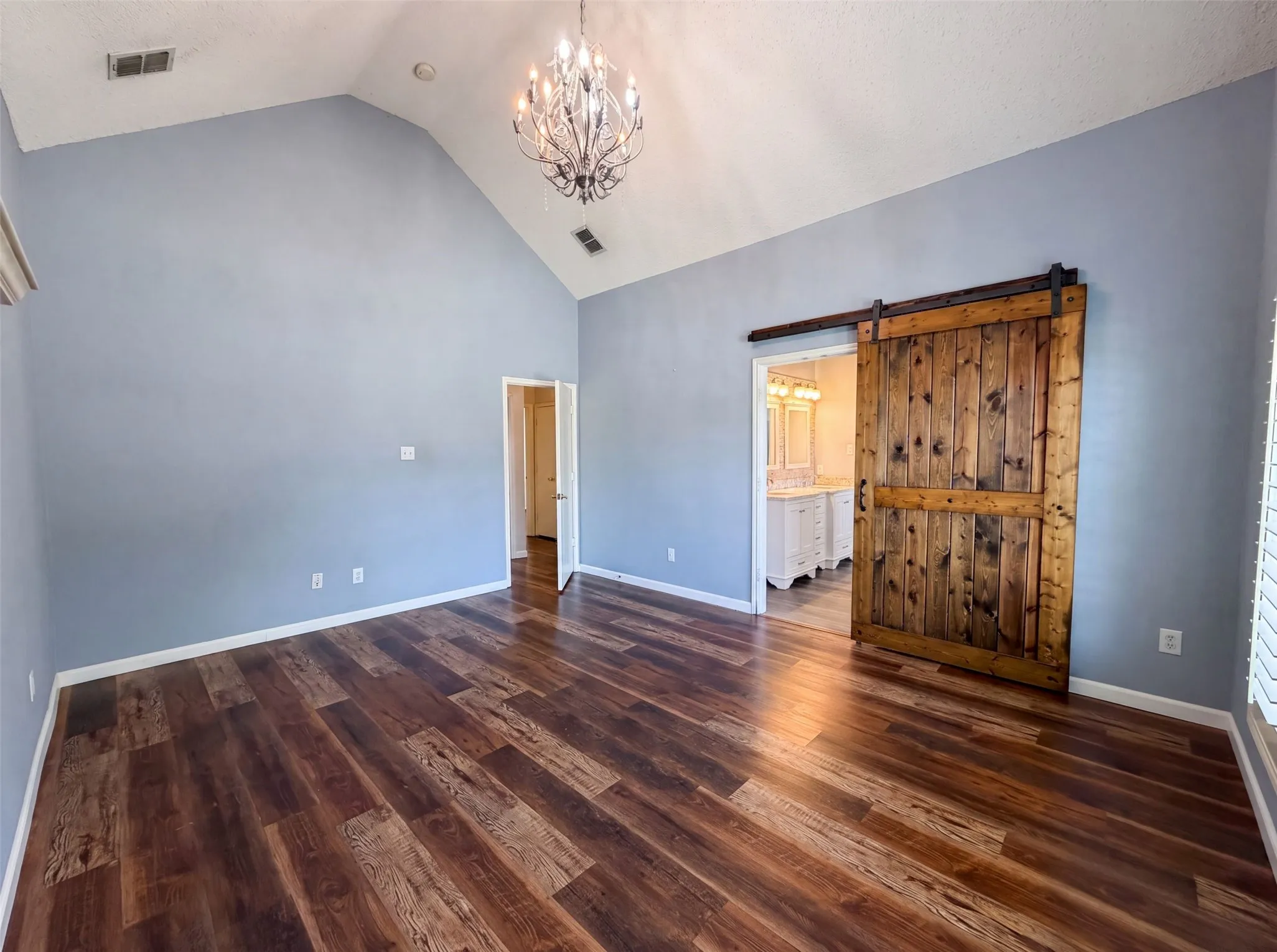 Single Family Residence For Sale in Denton County , 1688 Yellowstone Avenue, Lewisville, Texas 75077, 3 Bedroom, 2 Bathroom, 2 Garage spaces, 1,459 Sqft, built in 1997, mls#21353841, Real Estate Agent in Lewisville, Homes For Sale in Denton county, Homes For Sale in Lewisville, Realtor in Lewisville Texas, Real Estate Brokerage Independent Realty Texas, Luminita Cordes Realtor