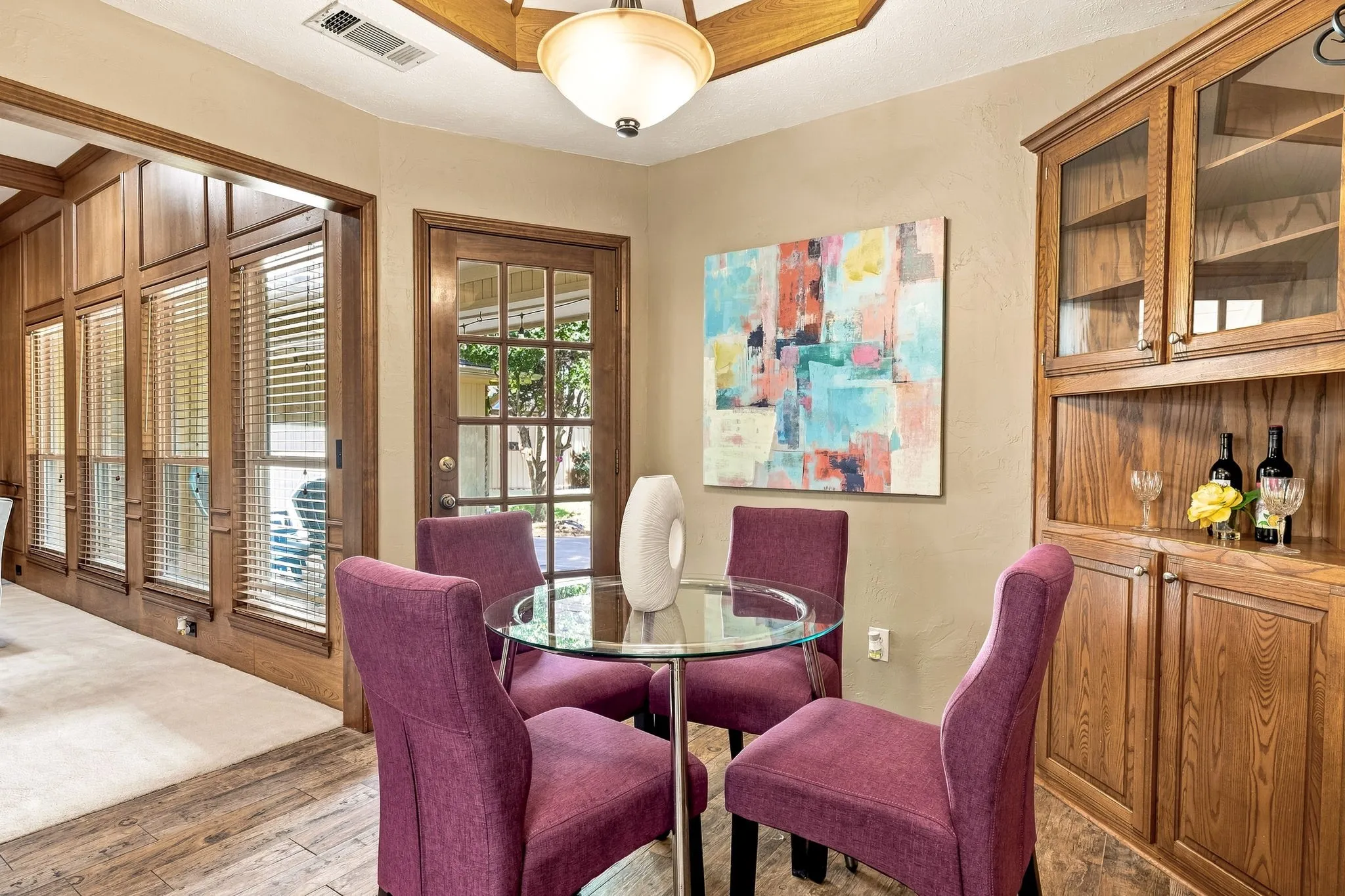 Single Family Residence For Sale in Collin County , 4224 Pike Court, Plano, Texas 75093, 3 Bedroom, 2 Bathroom, 2 Garage spaces, 1,640 Sqft, built in 1983, mls#21353608, Real Estate Agent in Plano, Homes For Sale in Collin county, Homes For Sale in Plano, Realtor in Plano Texas, Real Estate Brokerage Independent Realty Texas, Luminita Cordes Realtor