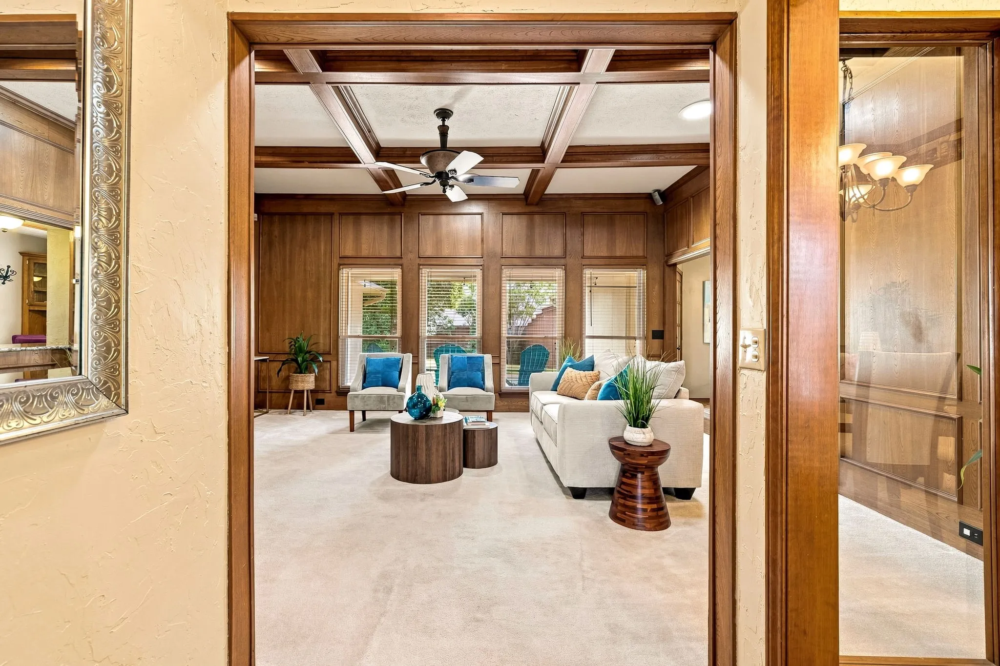 Single Family Residence For Sale in Collin County , 4224 Pike Court, Plano, Texas 75093, 3 Bedroom, 2 Bathroom, 2 Garage spaces, 1,640 Sqft, built in 1983, mls#21353608, Real Estate Agent in Plano, Homes For Sale in Collin county, Homes For Sale in Plano, Realtor in Plano Texas, Real Estate Brokerage Independent Realty Texas, Luminita Cordes Realtor