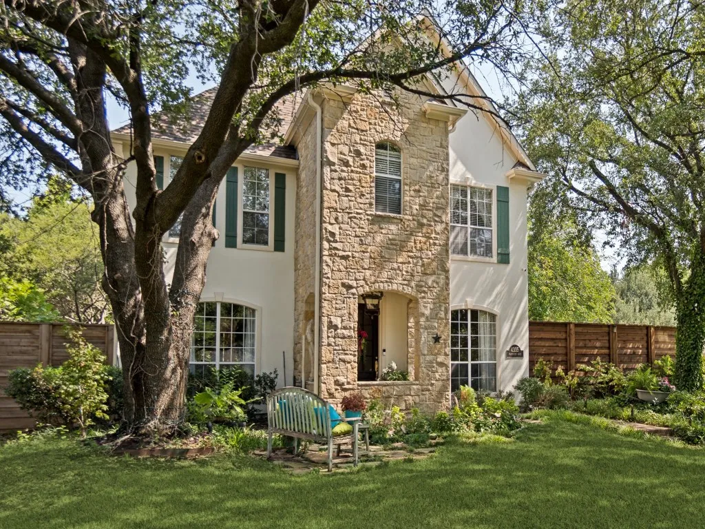 Single Family Residence For Sale in Dallas County , 4335 Northaven Road, Dallas, Texas 75229, 3 Bedroom, 3 Bathroom, 3 Garage spaces, 3,378 Sqft, built in 1995, mls#21351169, Real Estate Agent in Dallas, Homes For Sale in Dallas county, Homes For Sale in Dallas, Realtor in Dallas Texas, Real Estate Brokerage Independent Realty Texas, Luminita Cordes Realtor