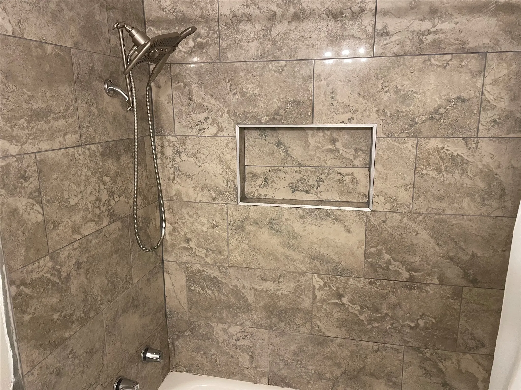 Single Family Residence For Rent in Dallas County , 114 Crestridge Drive, Hutchins, Texas 75141, 3 Bedroom, 2 Bathroom, 1 Garage spaces, 1,484 Sqft, built in 1968, mls#21353867, Real Estate Agent in Hutchins, Homes For Rent in Dallas county, Homes For Rent in Hutchins, Realtor in Hutchins Texas, Real Estate Brokerage Independent Realty Texas, Luminita Cordes Realtor