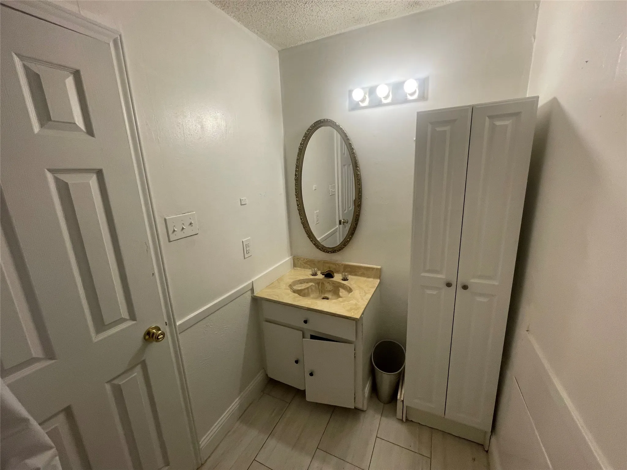 Single Family Residence For Rent in Dallas County , 114 Crestridge Drive, Hutchins, Texas 75141, 3 Bedroom, 2 Bathroom, 1 Garage spaces, 1,484 Sqft, built in 1968, mls#21353867, Real Estate Agent in Hutchins, Homes For Rent in Dallas county, Homes For Rent in Hutchins, Realtor in Hutchins Texas, Real Estate Brokerage Independent Realty Texas, Luminita Cordes Realtor