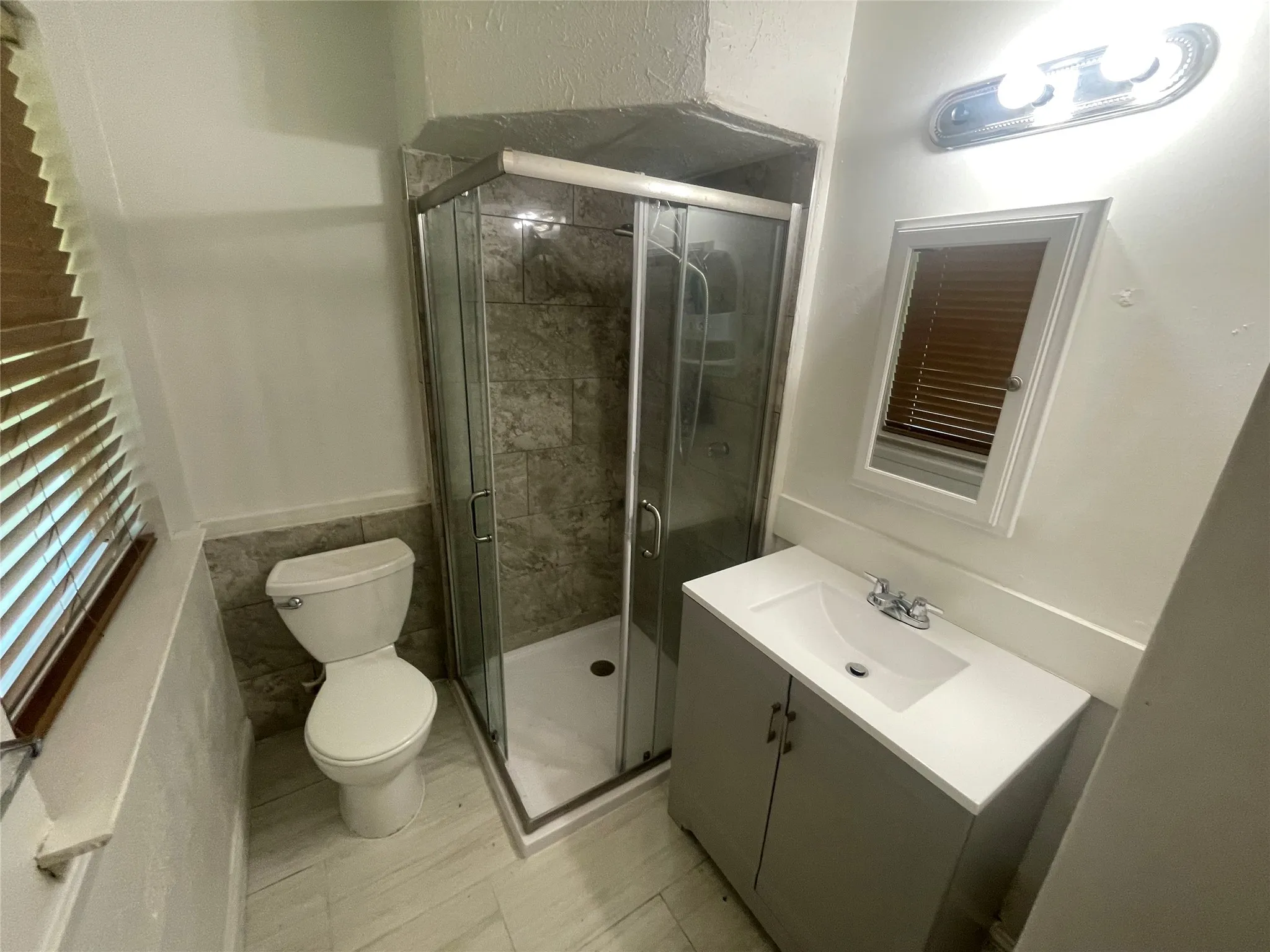 Single Family Residence For Rent in Dallas County , 114 Crestridge Drive, Hutchins, Texas 75141, 3 Bedroom, 2 Bathroom, 1 Garage spaces, 1,484 Sqft, built in 1968, mls#21353867, Real Estate Agent in Hutchins, Homes For Rent in Dallas county, Homes For Rent in Hutchins, Realtor in Hutchins Texas, Real Estate Brokerage Independent Realty Texas, Luminita Cordes Realtor