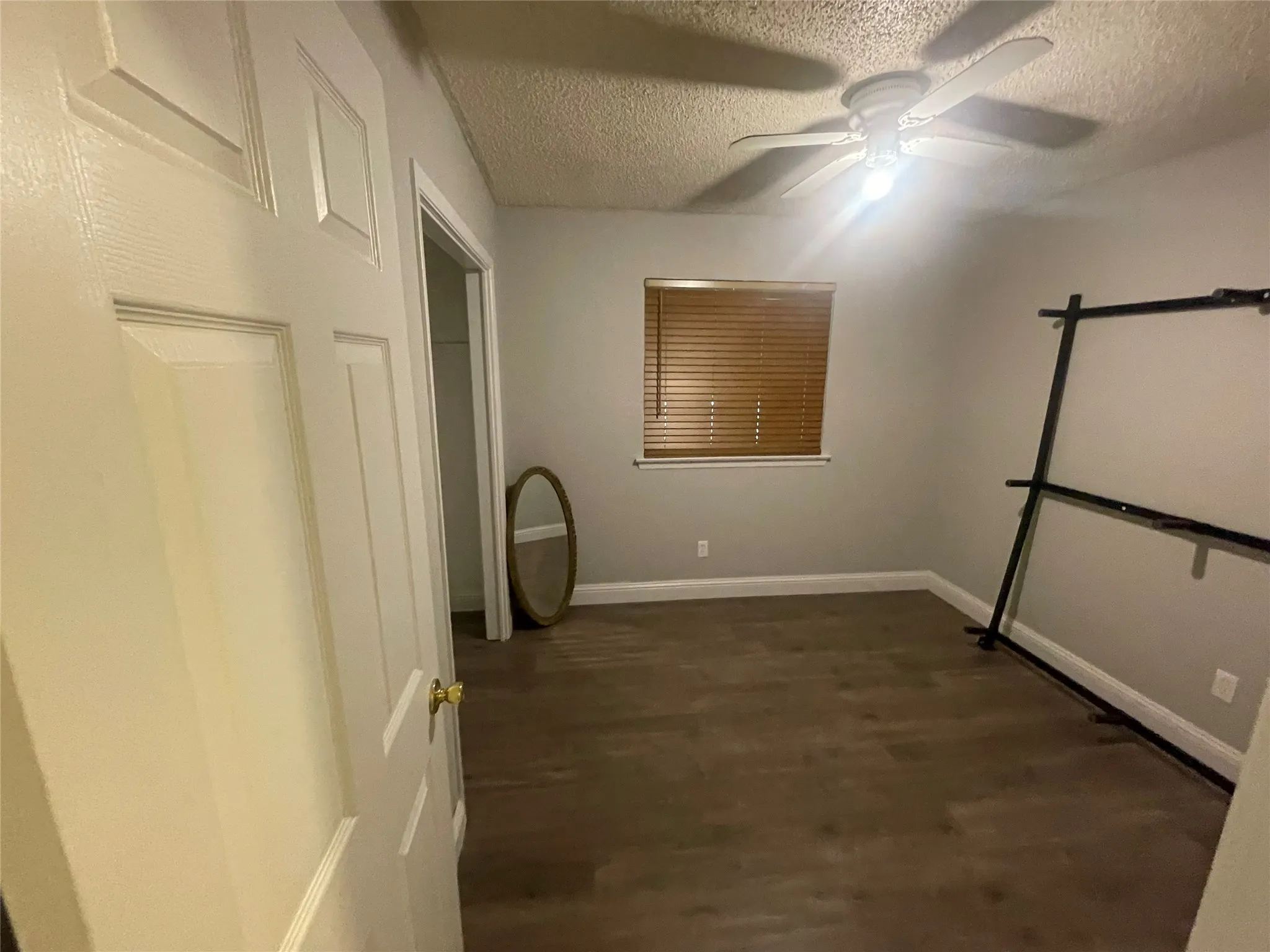 Single Family Residence For Rent in Dallas County , 114 Crestridge Drive, Hutchins, Texas 75141, 3 Bedroom, 2 Bathroom, 1 Garage spaces, 1,484 Sqft, built in 1968, mls#21353867, Real Estate Agent in Hutchins, Homes For Rent in Dallas county, Homes For Rent in Hutchins, Realtor in Hutchins Texas, Real Estate Brokerage Independent Realty Texas, Luminita Cordes Realtor