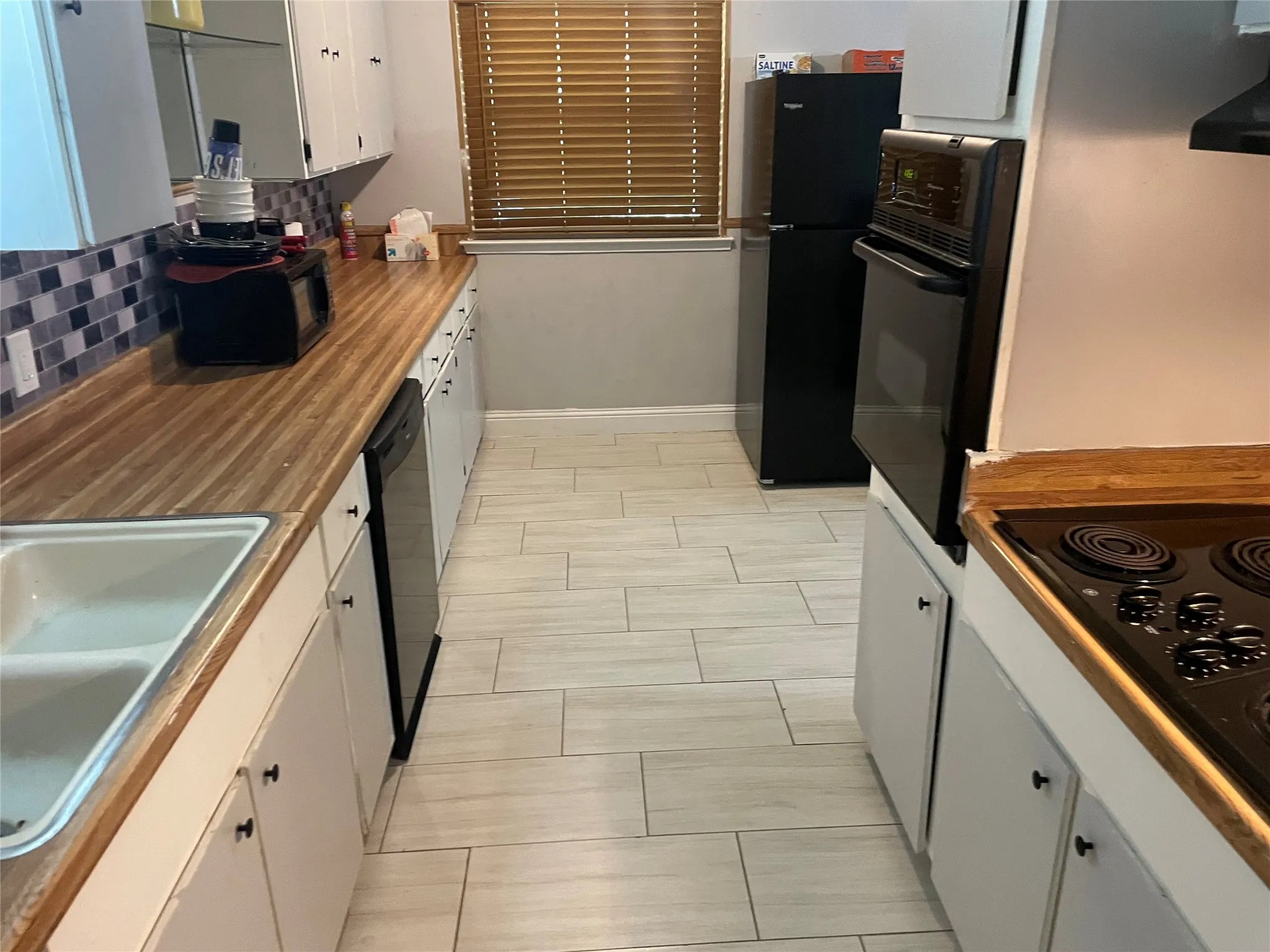 Single Family Residence For Rent in Dallas County , 114 Crestridge Drive, Hutchins, Texas 75141, 3 Bedroom, 2 Bathroom, 1 Garage spaces, 1,484 Sqft, built in 1968, mls#21353867, Real Estate Agent in Hutchins, Homes For Rent in Dallas county, Homes For Rent in Hutchins, Realtor in Hutchins Texas, Real Estate Brokerage Independent Realty Texas, Luminita Cordes Realtor