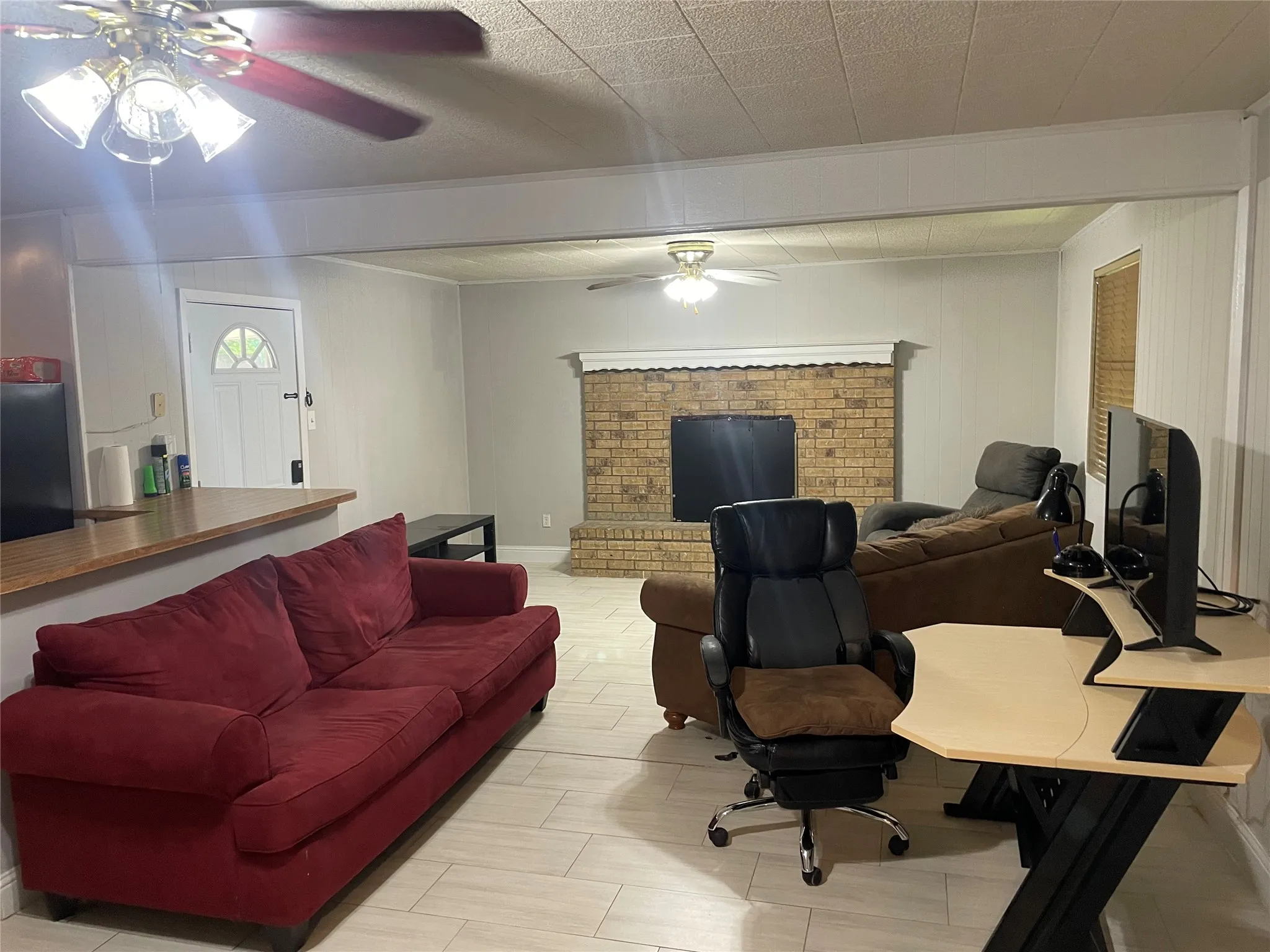 Single Family Residence For Rent in Dallas County , 114 Crestridge Drive, Hutchins, Texas 75141, 3 Bedroom, 2 Bathroom, 1 Garage spaces, 1,484 Sqft, built in 1968, mls#21353867, Real Estate Agent in Hutchins, Homes For Rent in Dallas county, Homes For Rent in Hutchins, Realtor in Hutchins Texas, Real Estate Brokerage Independent Realty Texas, Luminita Cordes Realtor