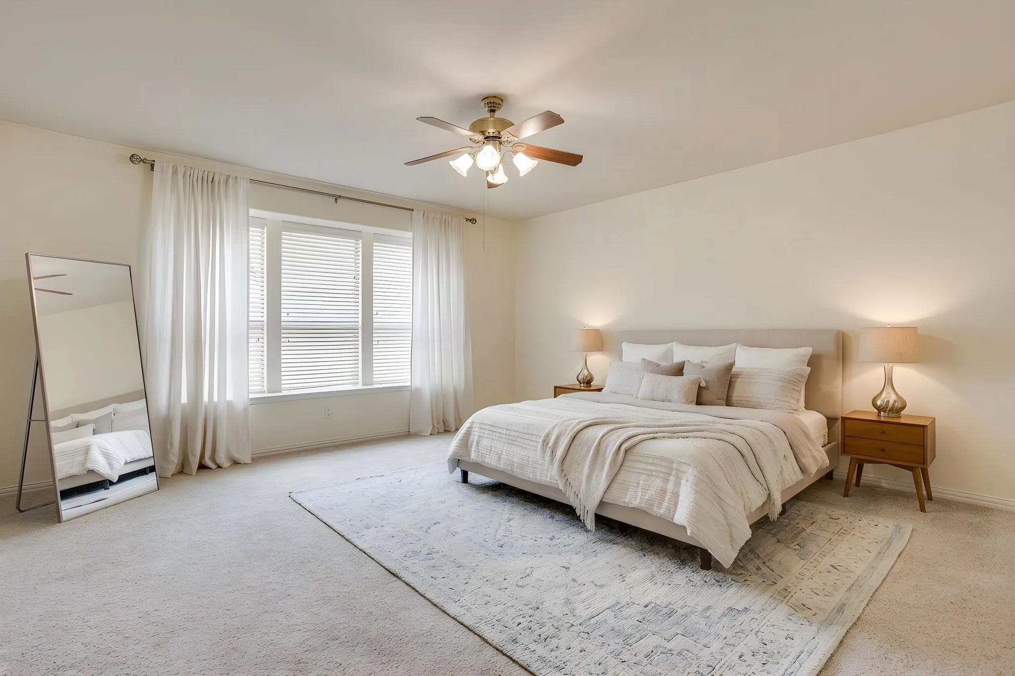 Single Family Residence For Sale in Johnson County , 1220 Berkeley Drive, Burleson, Texas 76028, 5 Bedroom, 4 Bathroom, 3 Garage spaces, 4,178 Sqft, built in 2007, mls#21353746, Real Estate Agent in Burleson, Homes For Sale in Johnson county, Homes For Sale in Burleson, Realtor in Burleson Texas, Real Estate Brokerage Independent Realty Texas, Luminita Cordes Realtor
