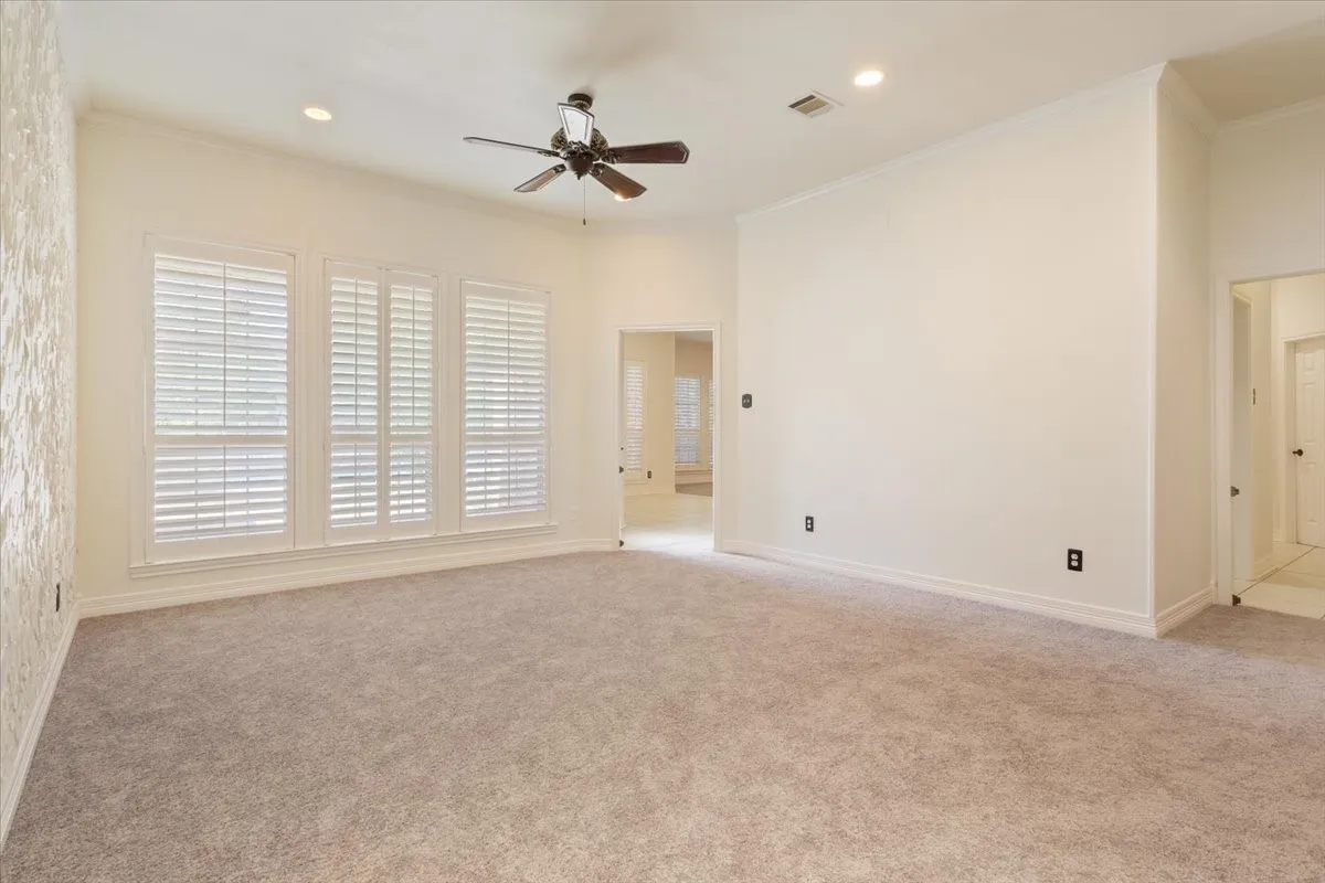 Single Family Residence For Sale in Mc Lennan County , 800 Granite Lane, Lorena, Texas 76655, 4 Bedroom, 4 Bathroom, 3 Garage spaces, 2,971 Sqft, built in 2001, mls#21350255, Real Estate Agent in Lorena, Homes For Sale in Mc Lennan county, Homes For Sale in Lorena, Realtor in Lorena Texas, Real Estate Brokerage Independent Realty Texas, Luminita Cordes Realtor