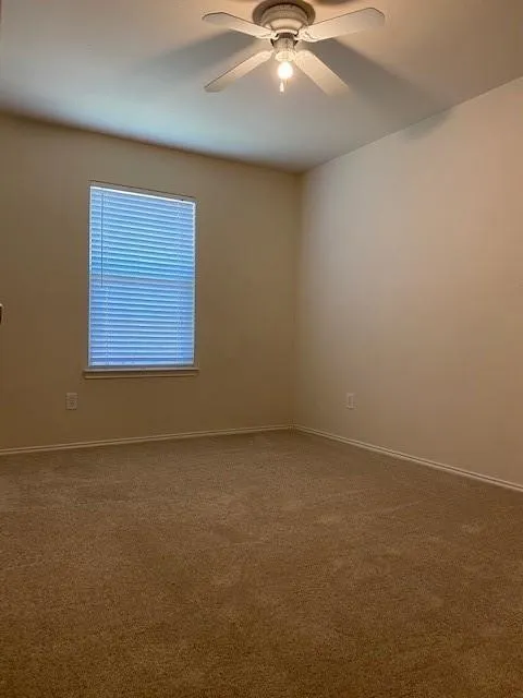 Single Family Residence For Rent in Collin County , 12261 Peak Circle, Frisco, Texas 75035, 3 Bedroom, 2 Bathroom, 2 Garage spaces, 2,097 Sqft, built in 2002, mls#21353883, Real Estate Agent in Frisco, Homes For Rent in Collin county, Homes For Rent in Frisco, Realtor in Frisco Texas, Real Estate Brokerage Independent Realty Texas, Luminita Cordes Realtor