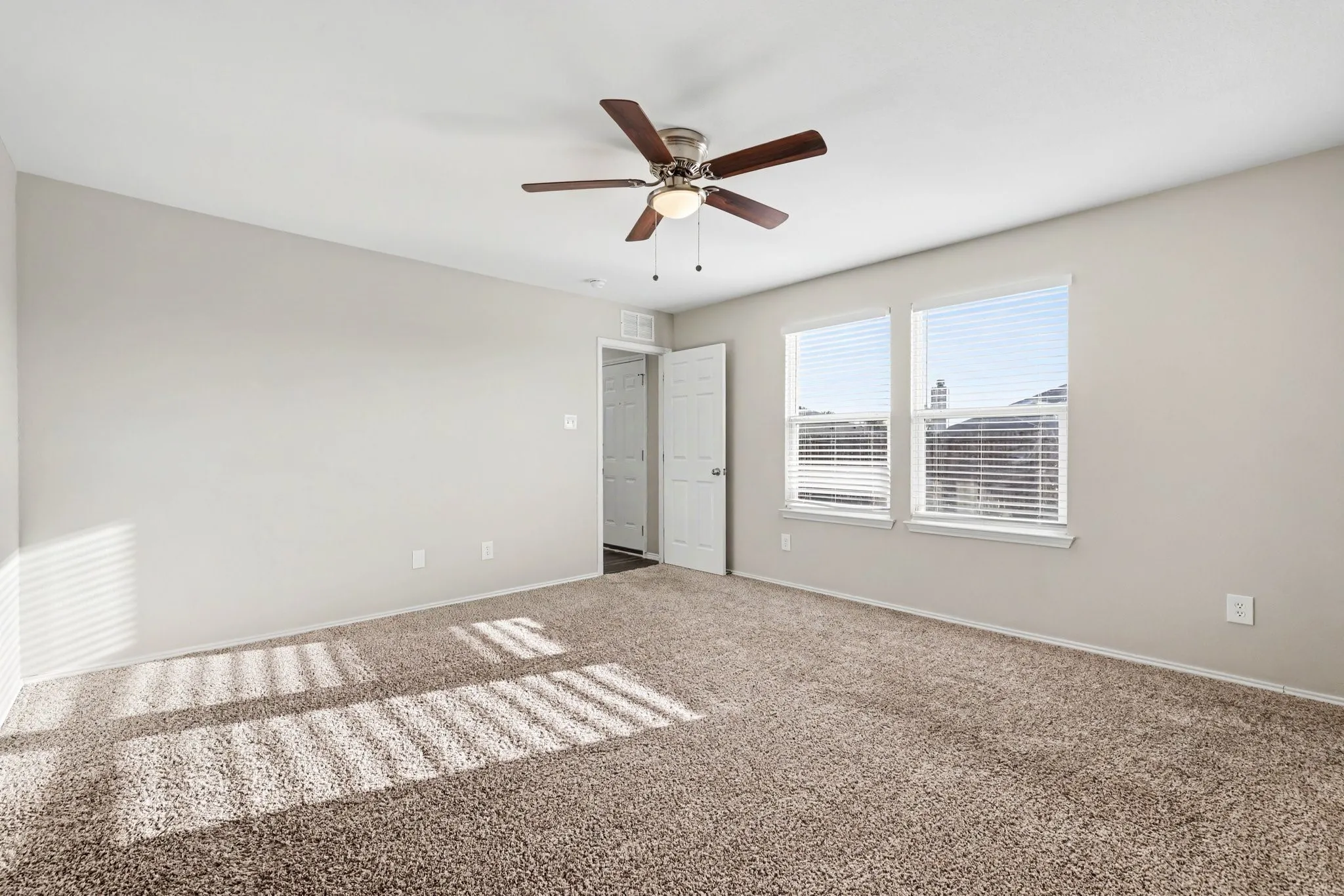 Single Family Residence For Sale in Denton County , 1700 Gayla Creek Drive, Little Elm, Texas 75068, 3 Bedroom, 2 Bathroom, 2 Garage spaces, 1,757 Sqft, built in 2014, mls#21353889, Real Estate Agent in Little Elm, Homes For Sale in Denton county, Homes For Sale in Little Elm, Realtor in Little Elm Texas, Real Estate Brokerage Independent Realty Texas, Luminita Cordes Realtor