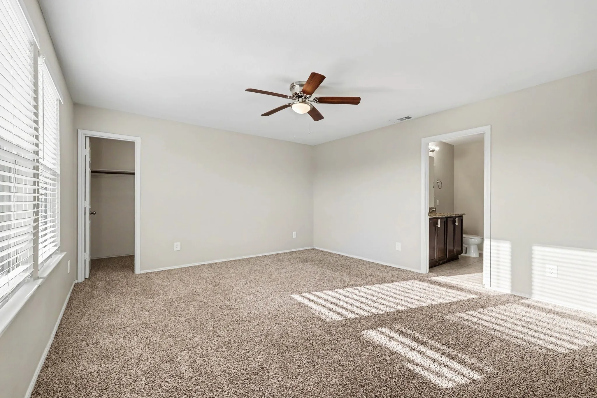Single Family Residence For Sale in Denton County , 1700 Gayla Creek Drive, Little Elm, Texas 75068, 3 Bedroom, 2 Bathroom, 2 Garage spaces, 1,757 Sqft, built in 2014, mls#21353889, Real Estate Agent in Little Elm, Homes For Sale in Denton county, Homes For Sale in Little Elm, Realtor in Little Elm Texas, Real Estate Brokerage Independent Realty Texas, Luminita Cordes Realtor