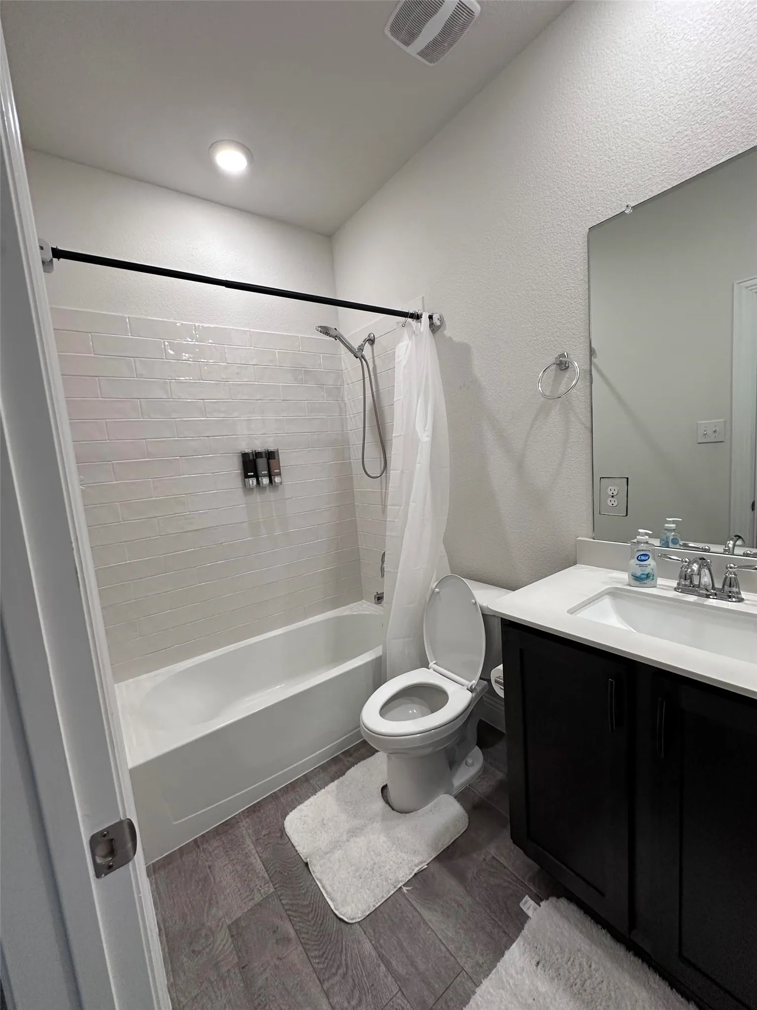 Single Family Residence For Rent in Denton County , 3621 Arabella Way, Aubrey, Texas 76227, 4 Bedroom, 2 Bathroom, 2 Garage spaces, 1,850 Sqft, built in 2021, Price $2,500, mls#21353884, Real Estate Agent in Aubrey, Homes For Rent in Denton county, Homes For Rent in Aubrey, Realtor in Aubrey Texas, Real Estate Brokerage Independent Realty Texas, Luminita Cordes Realtor