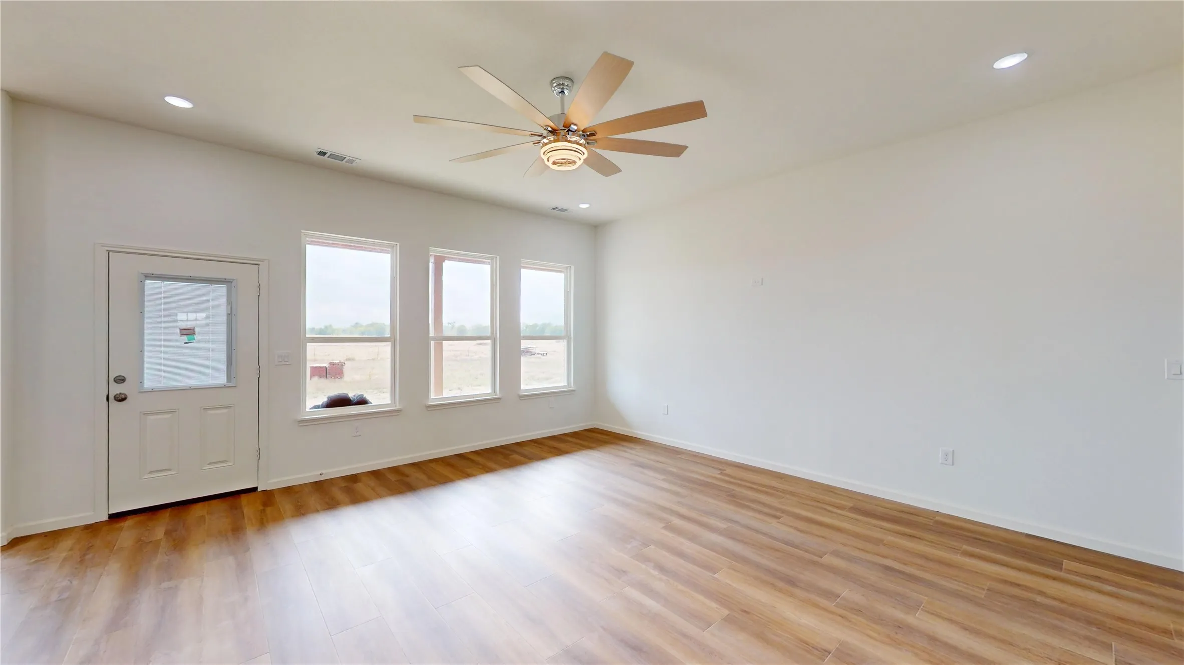 Single Family Residence For Sale in Rains County , 205 Private Road 5440, Point, Texas 75472, 5 Bedroom, 3 Bathroom, 2 Garage spaces, 2,508 Sqft, built in 2025, mls#21352395, Real Estate Agent in Point, Homes For Sale in Rains county, Homes For Sale in Point, Realtor in Point Texas, Real Estate Brokerage Independent Realty Texas, Luminita Cordes Realtor
