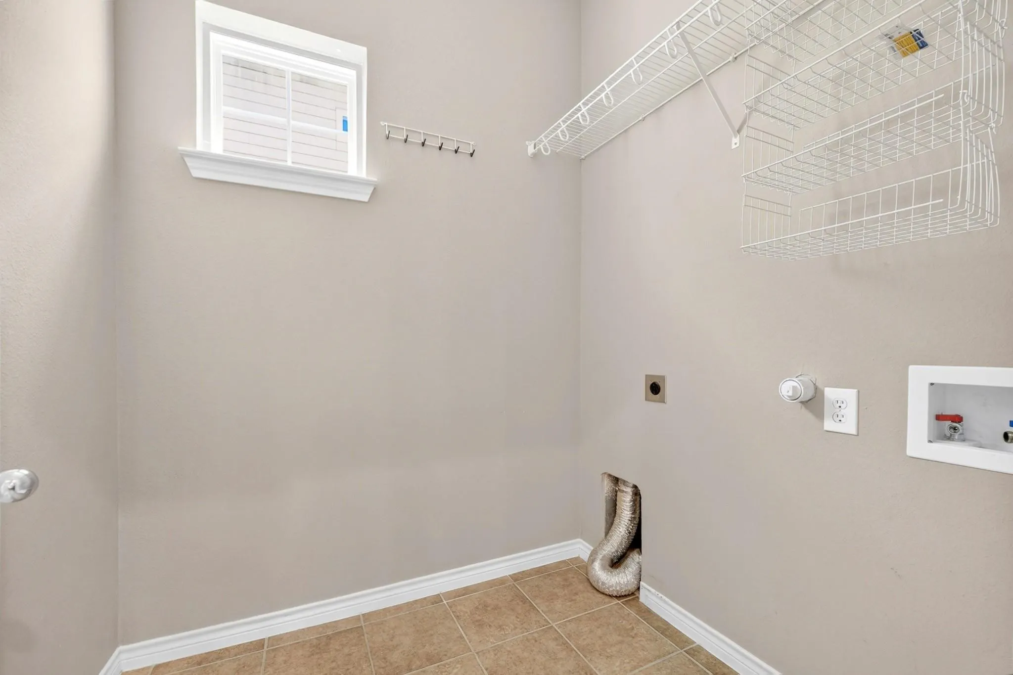 Condominium For Sale in Dallas County , 5026 Calloway Drive 163, Addison, Texas 75001, 2 Bedrooms, 3 Bathrooms, 2 Garage spaces, 1,693 Sqft, built in 2005, Price $399,900, mls#21353715, Real Estate Agent in Addison, Homes For Sale in Dallas county, Homes For Sale in Addison, Realtor in Addison Texas, Real Estate Brokerage Independent Realty Texas, Luminita Cordes Realtor