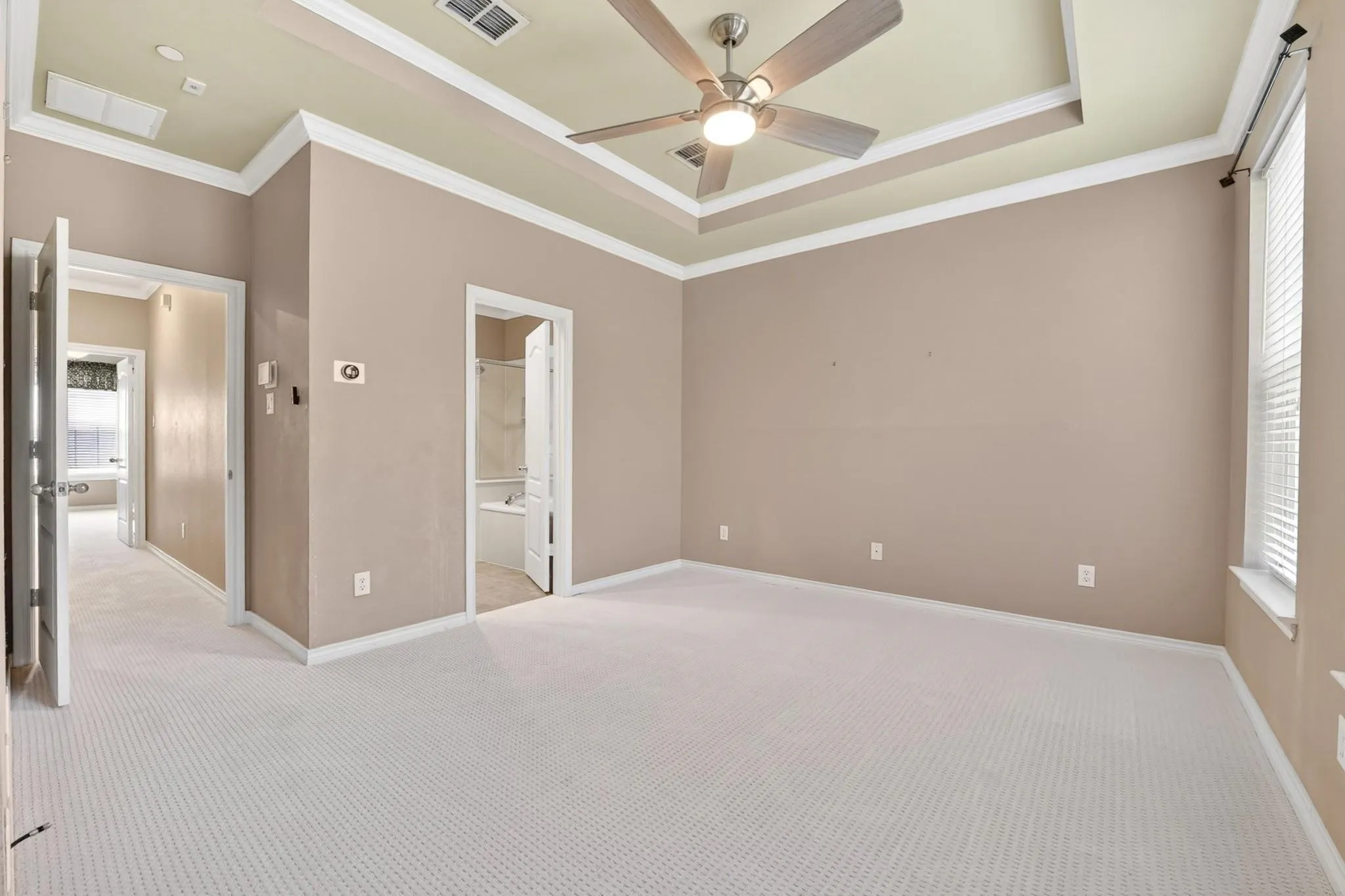 Condominium For Sale in Dallas County , 5026 Calloway Drive 163, Addison, Texas 75001, 2 Bedrooms, 3 Bathrooms, 2 Garage spaces, 1,693 Sqft, built in 2005, Price $399,900, mls#21353715, Real Estate Agent in Addison, Homes For Sale in Dallas county, Homes For Sale in Addison, Realtor in Addison Texas, Real Estate Brokerage Independent Realty Texas, Luminita Cordes Realtor